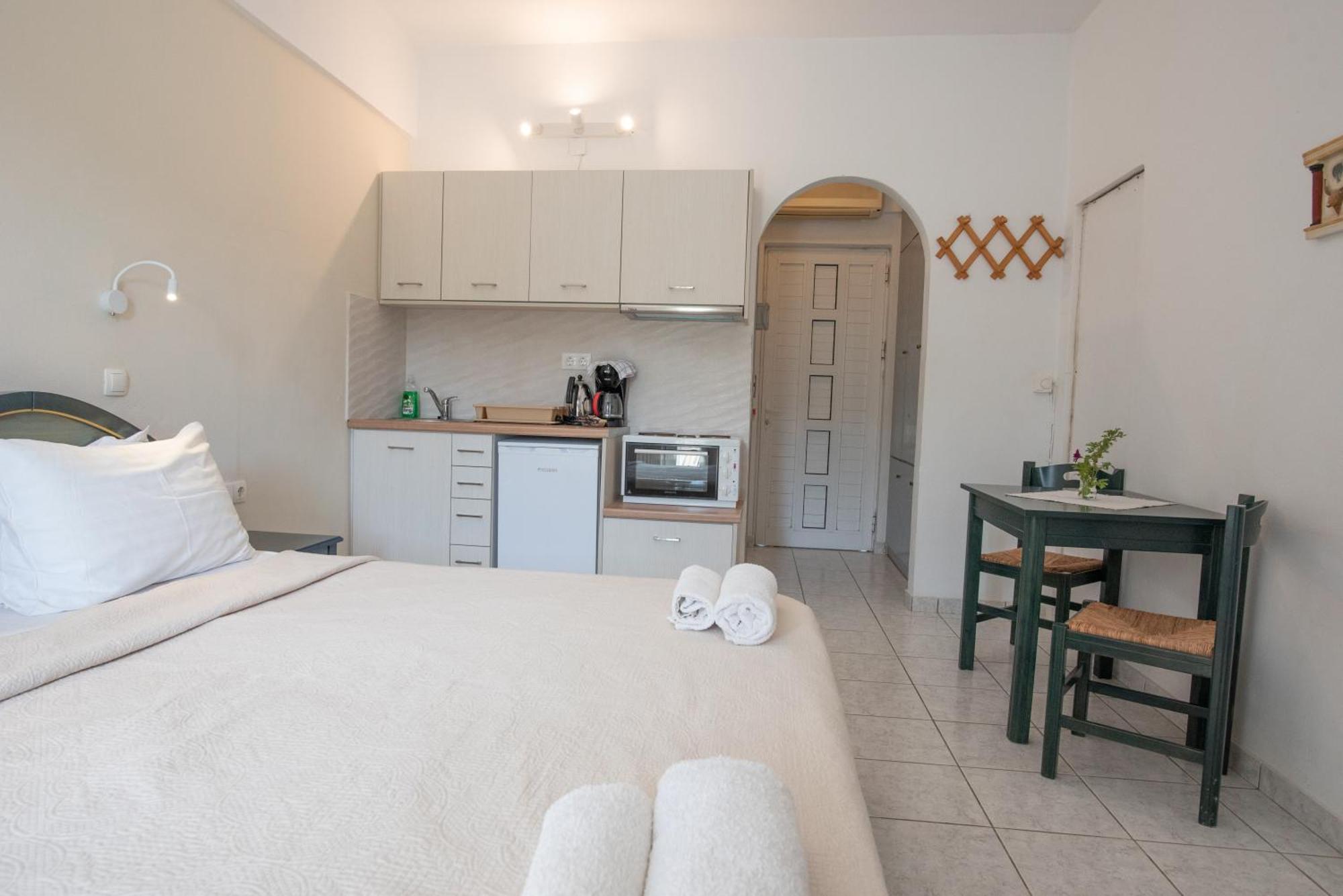 Antonis Apts, Physio Fitness Retreats Apartment
