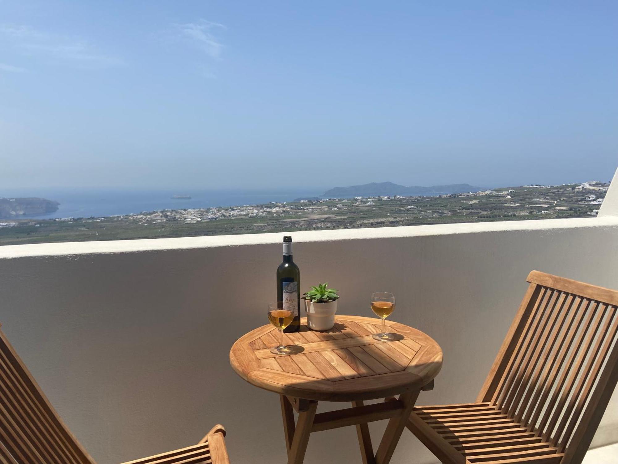 Ena Santorini Holiday home Pyrgos Kallistis