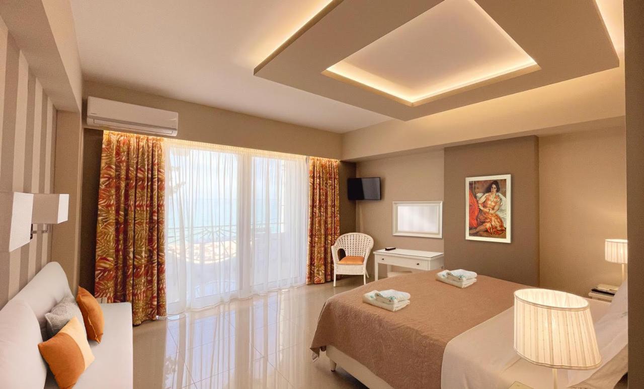 Haris And Aparthotel Paralia Vrachou