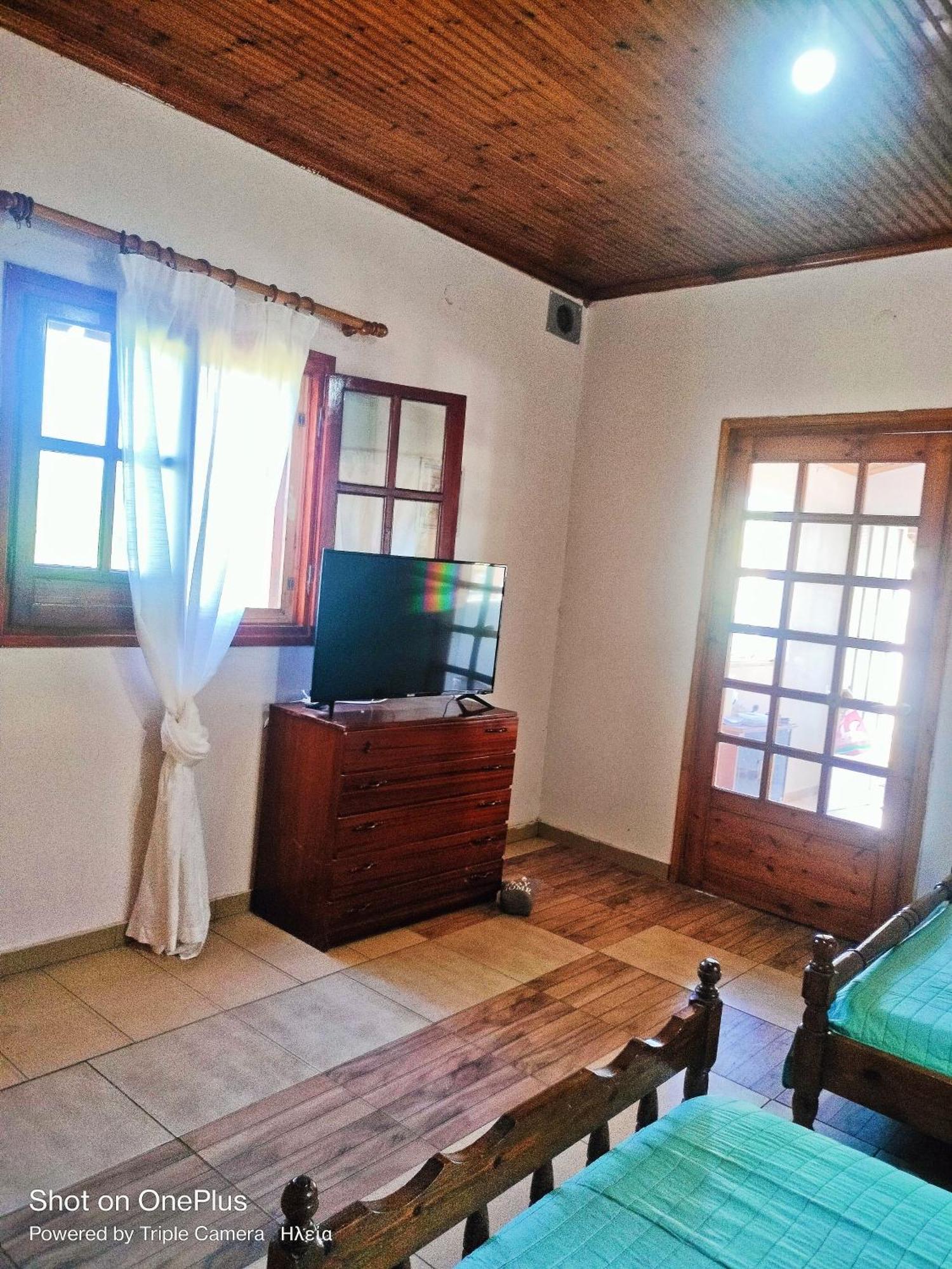 House Near Olympia Sleeps 6