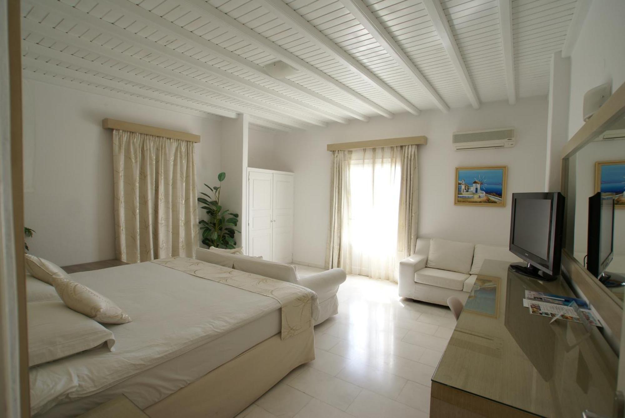 Dionysos Luxury Mykonos Hotel 4*