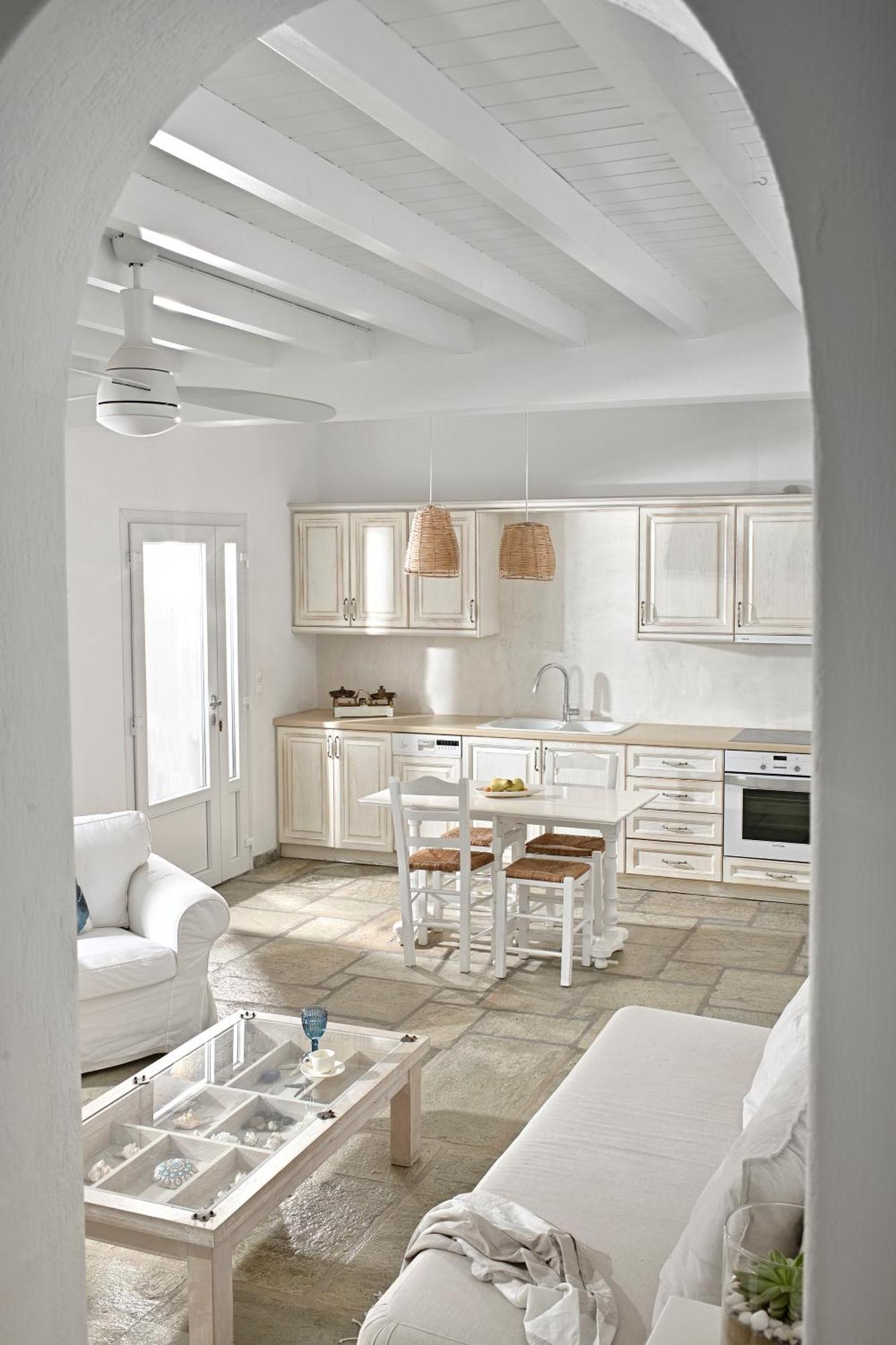 Vlia Mar Myconian Residences *