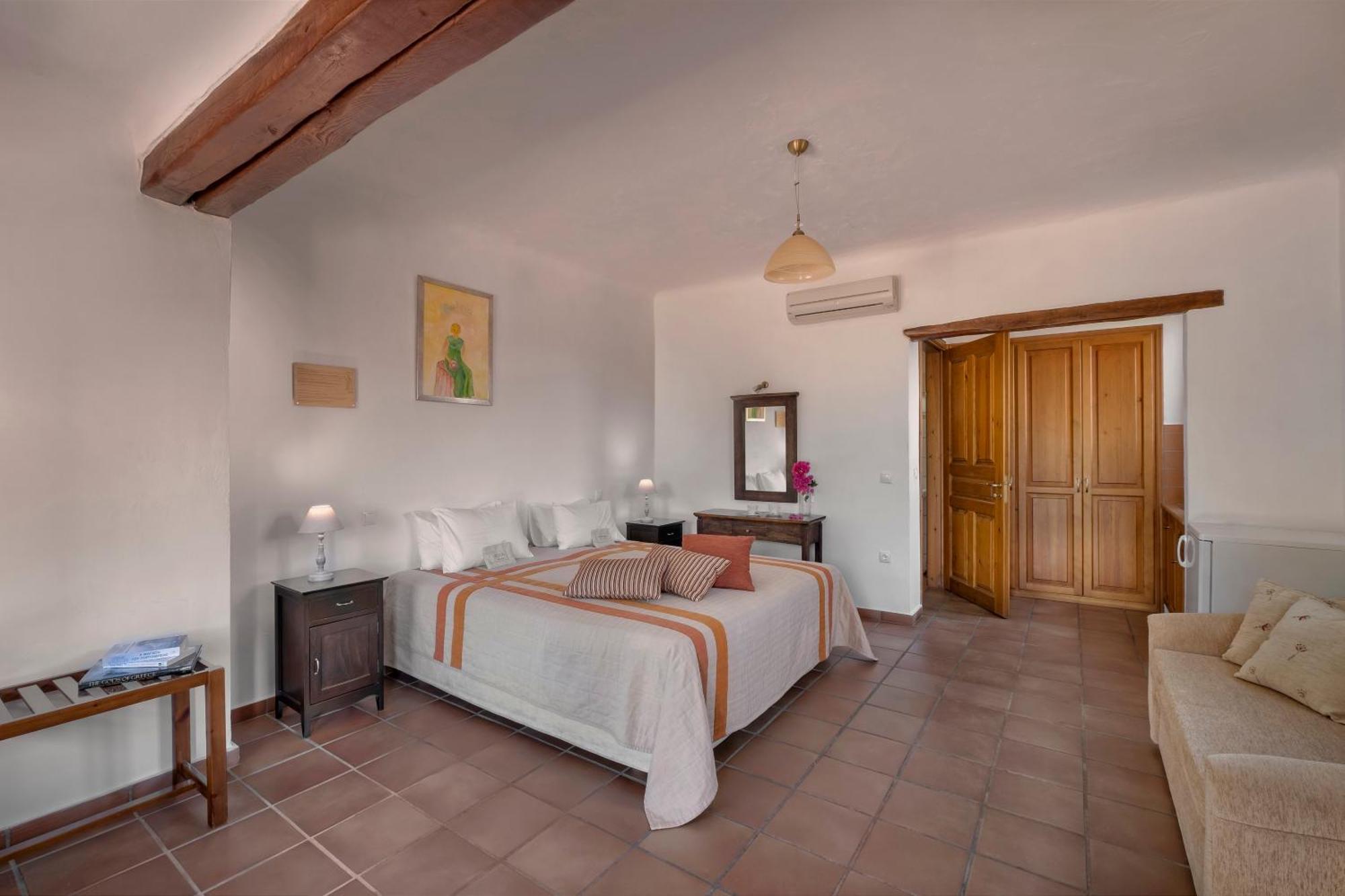 Alkifron Aparthotel Kala Nera