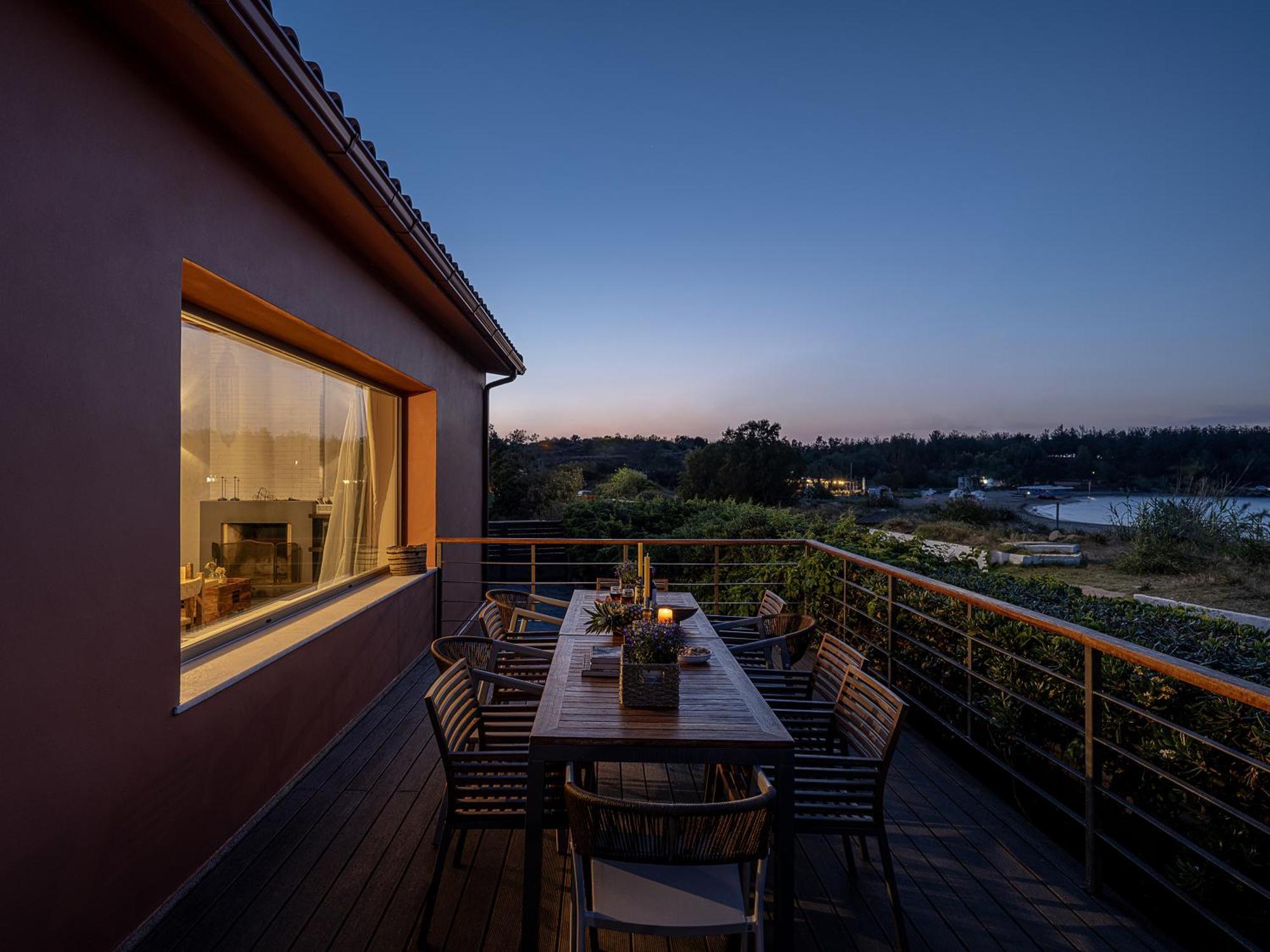 The House By The Sea Villa *