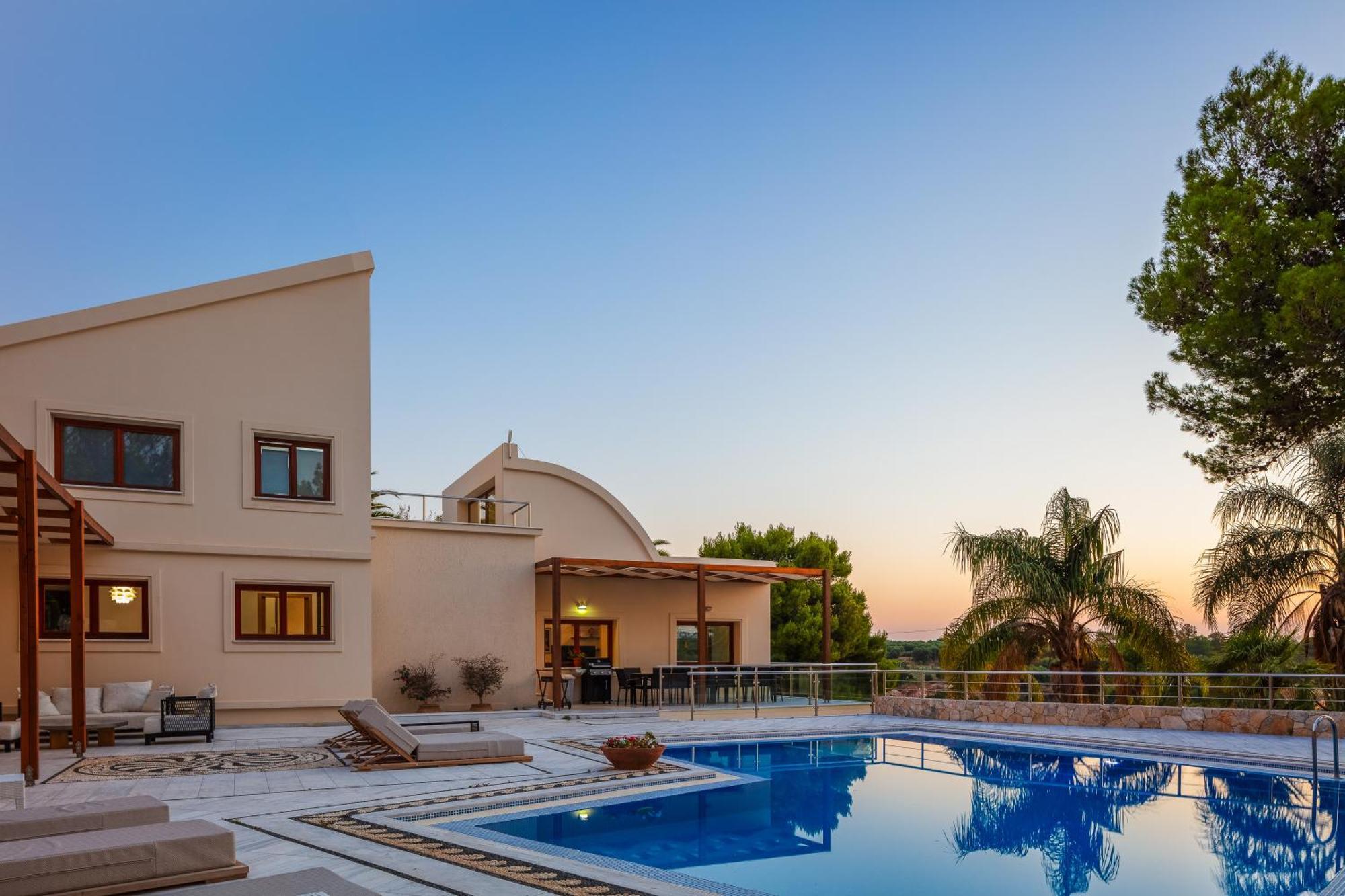 Angels Villa *