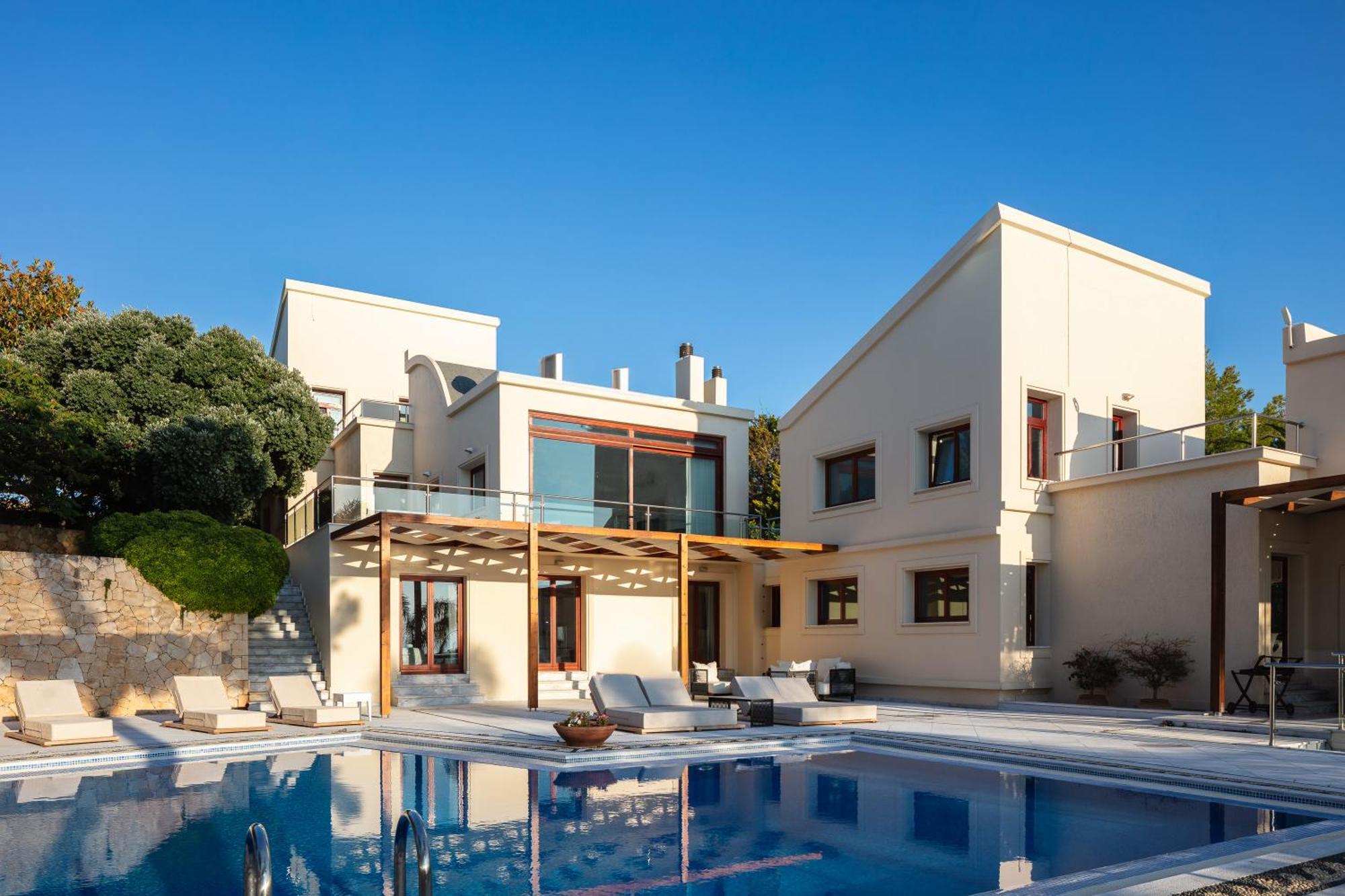 Angels Villa *