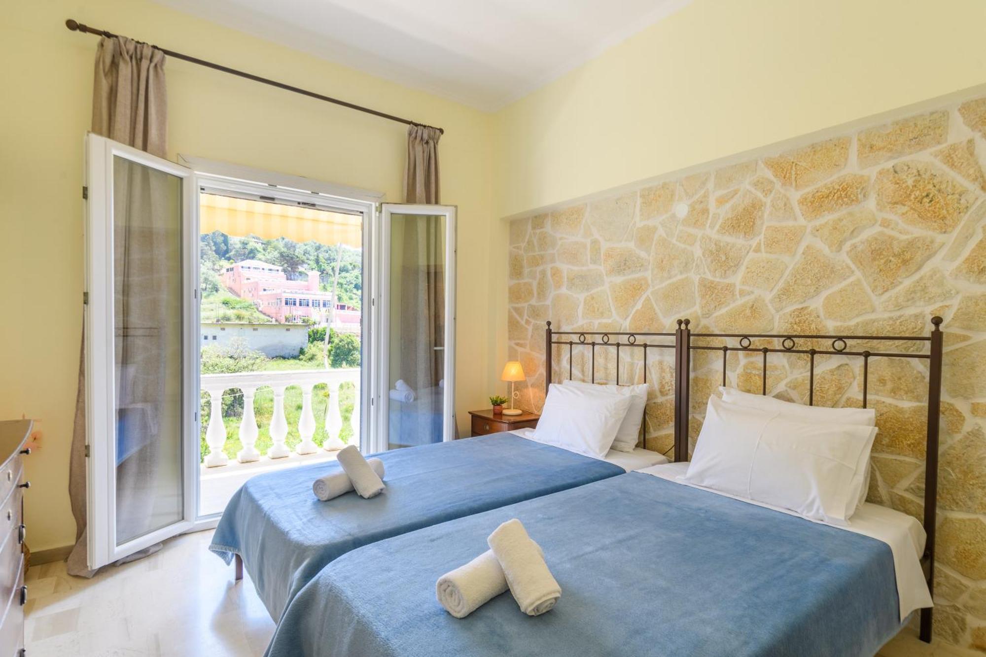 Aparthotel Delfini *