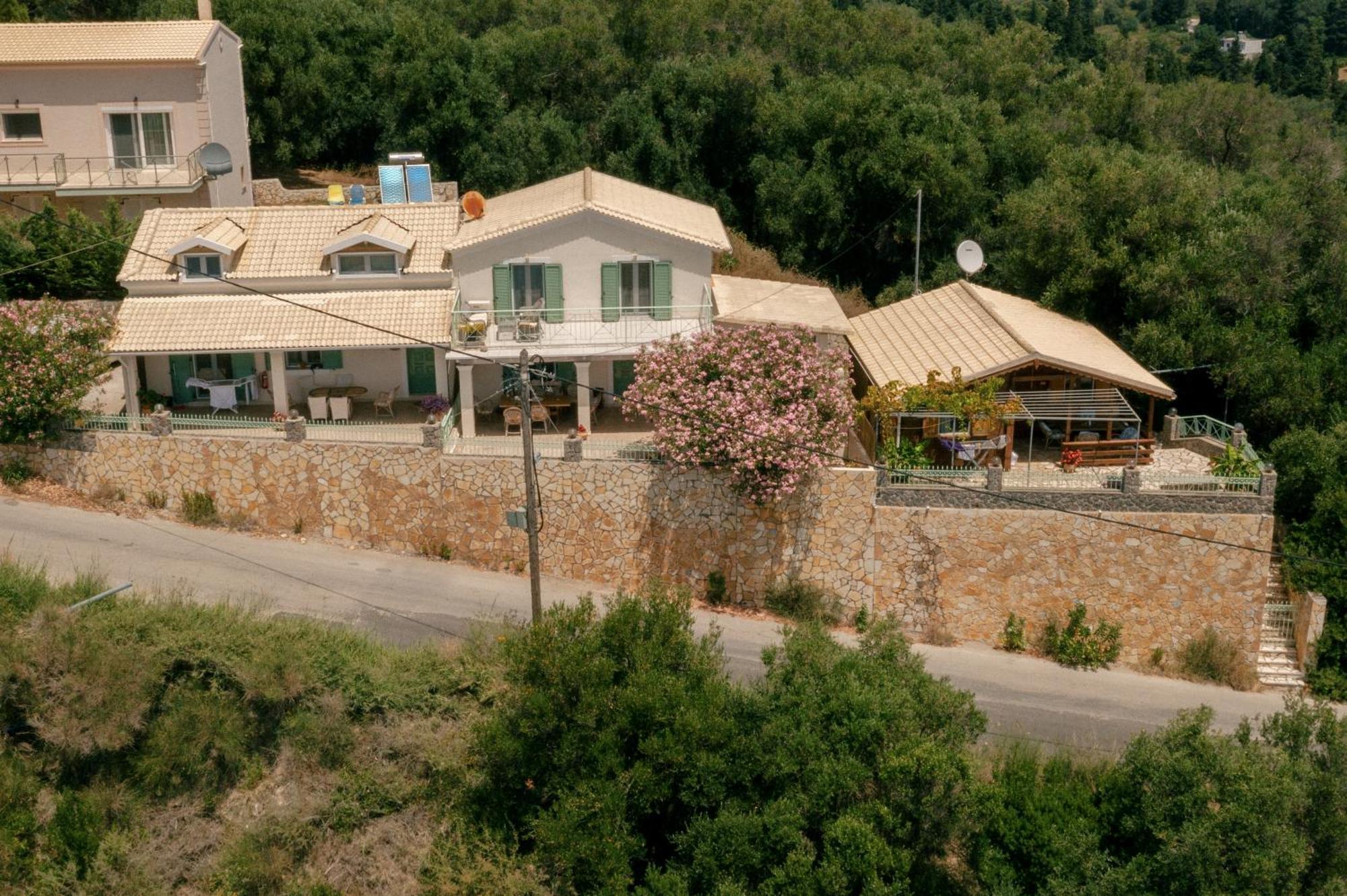 Aparthotel Delfini