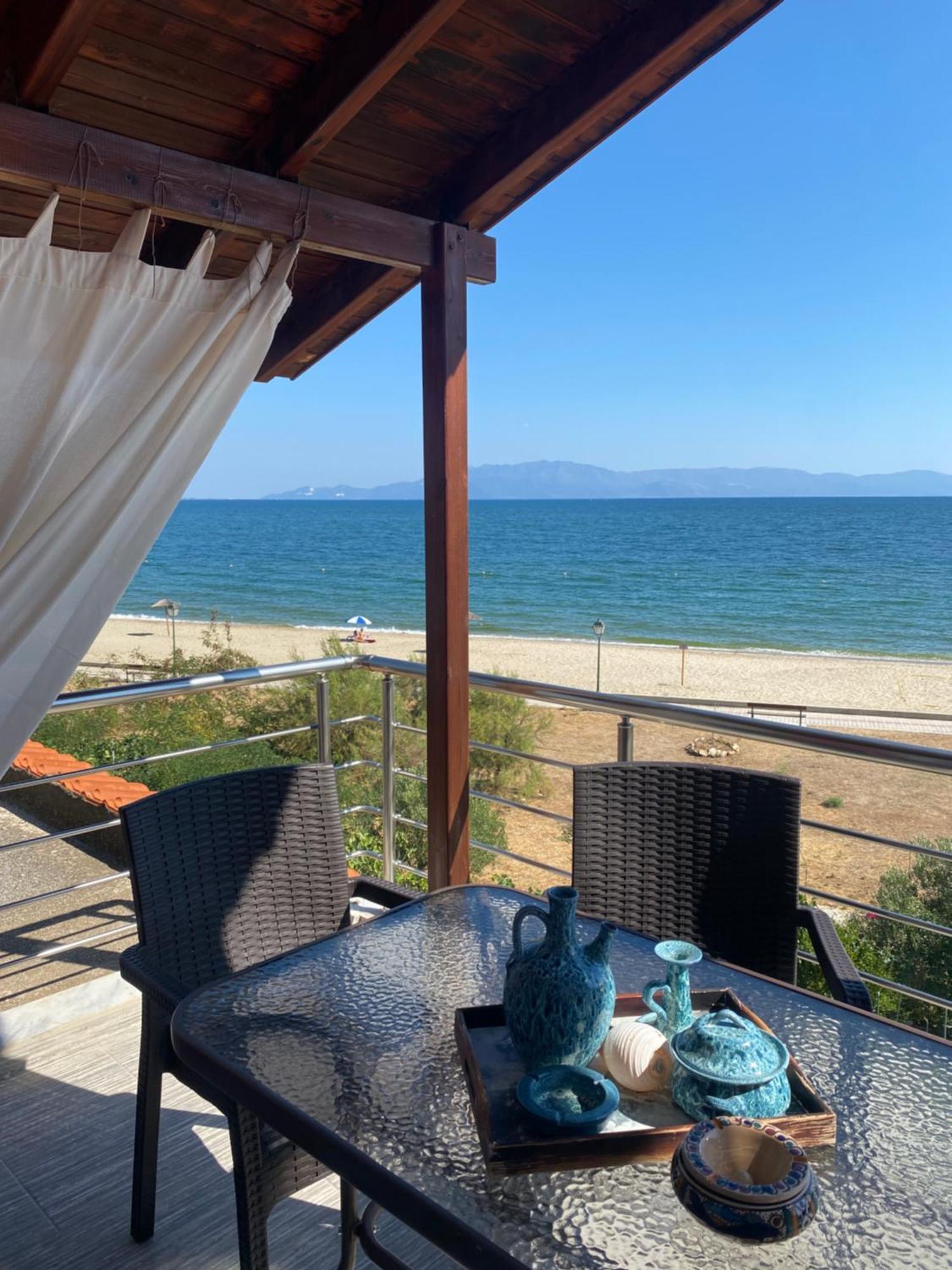 Blue View Apartment