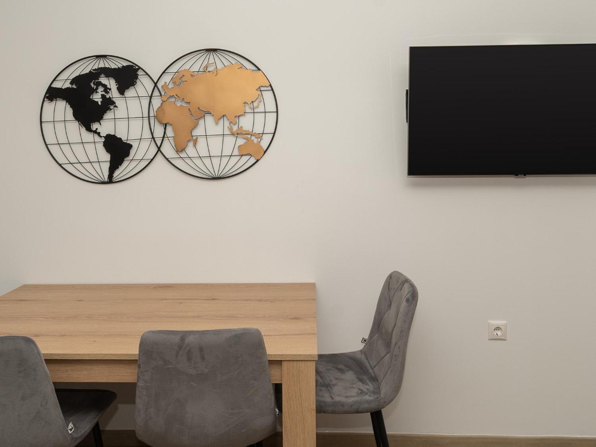 Hotel Lithos Finikounta