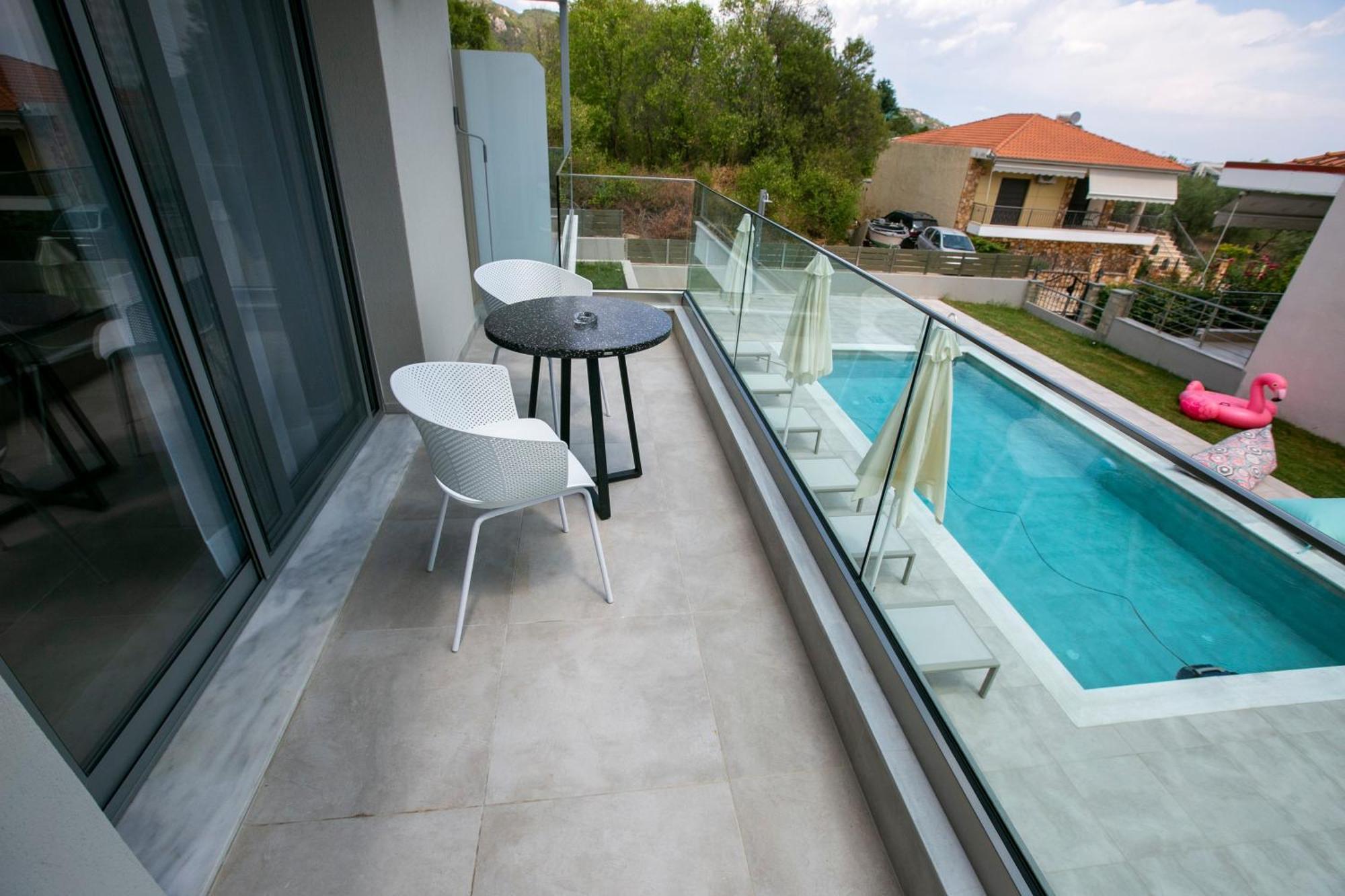 Arodo Aparthotel