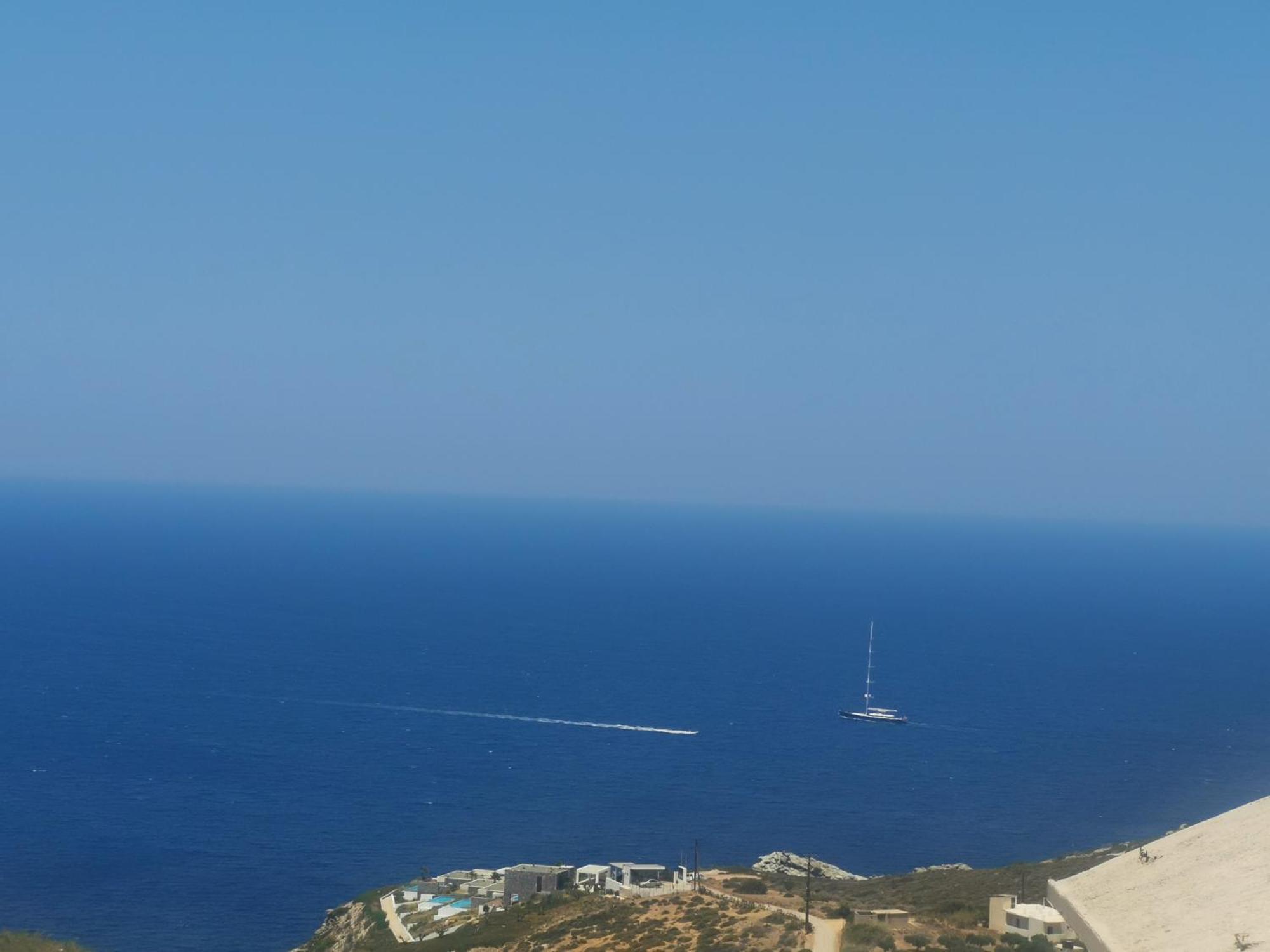 Beautiful With Sea View - Sleeps 2-6 - Travel Cot Included Villa