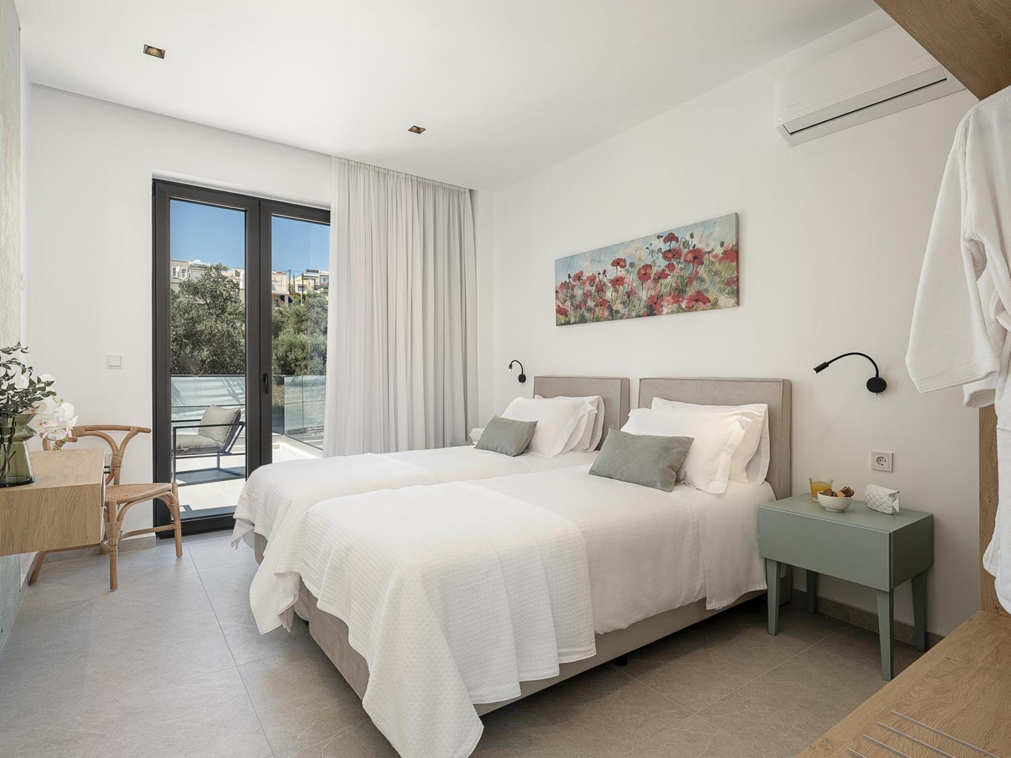 Avrilia Seaside Heated Pool * Almyrida (Crete)