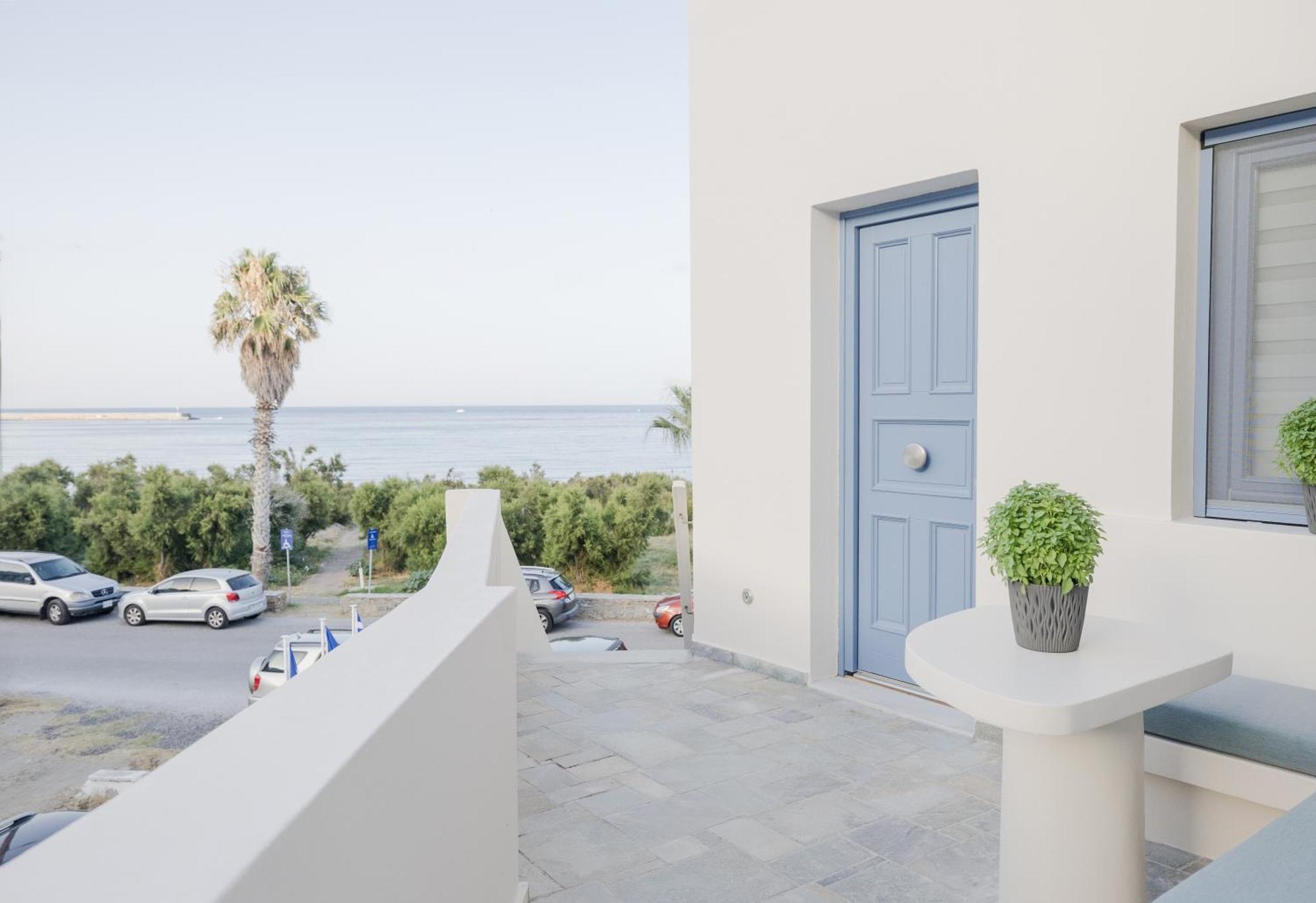 Rodavgi Aparthotel Andros Town