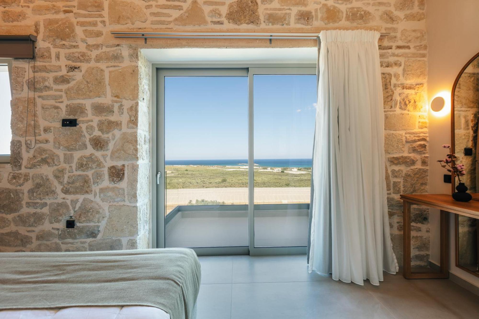 Aparthotel Petras