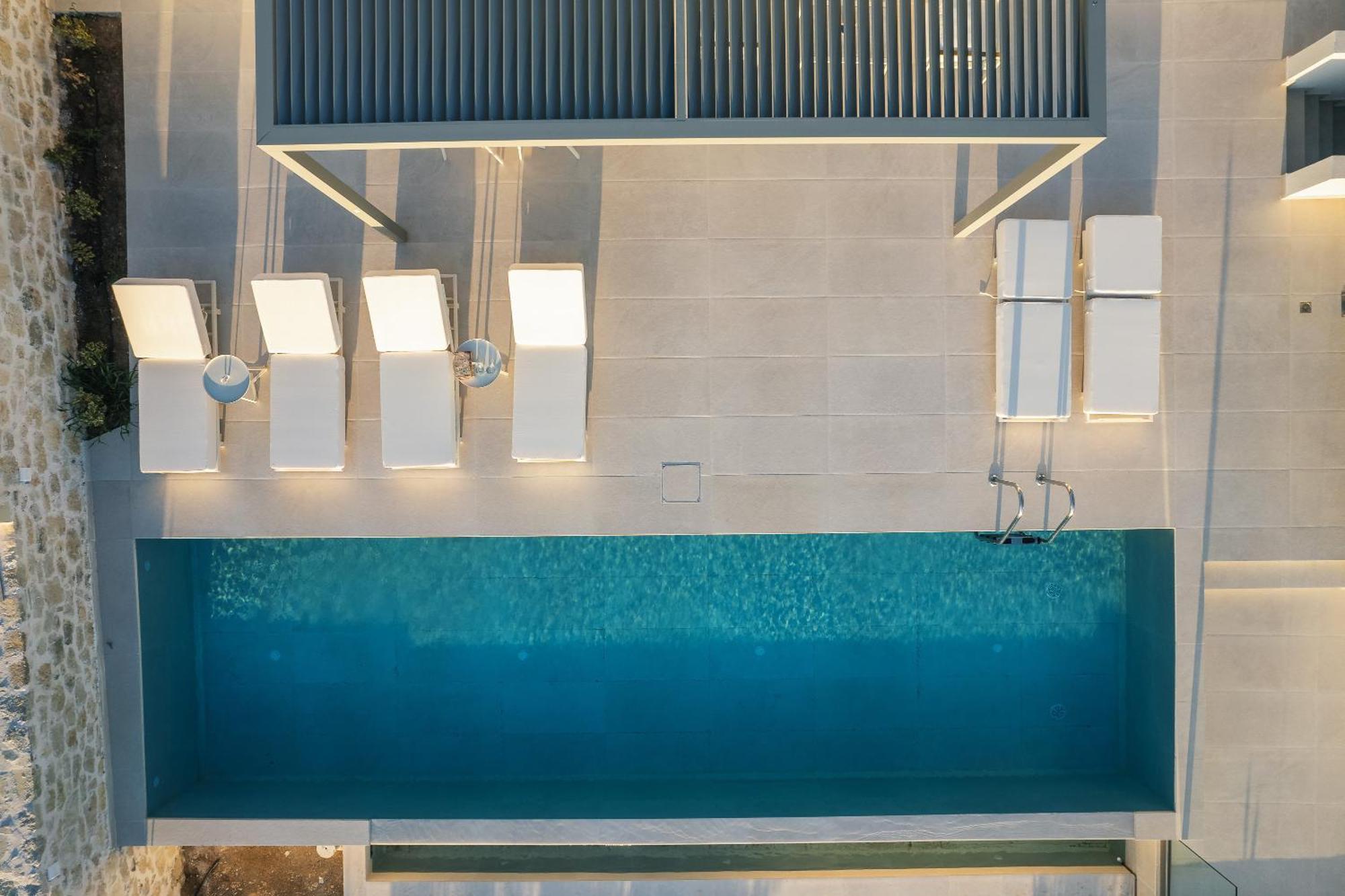 Petras Aparthotel