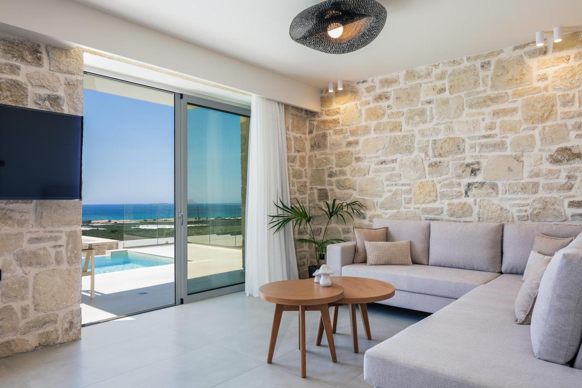 Aparthotel Petras *