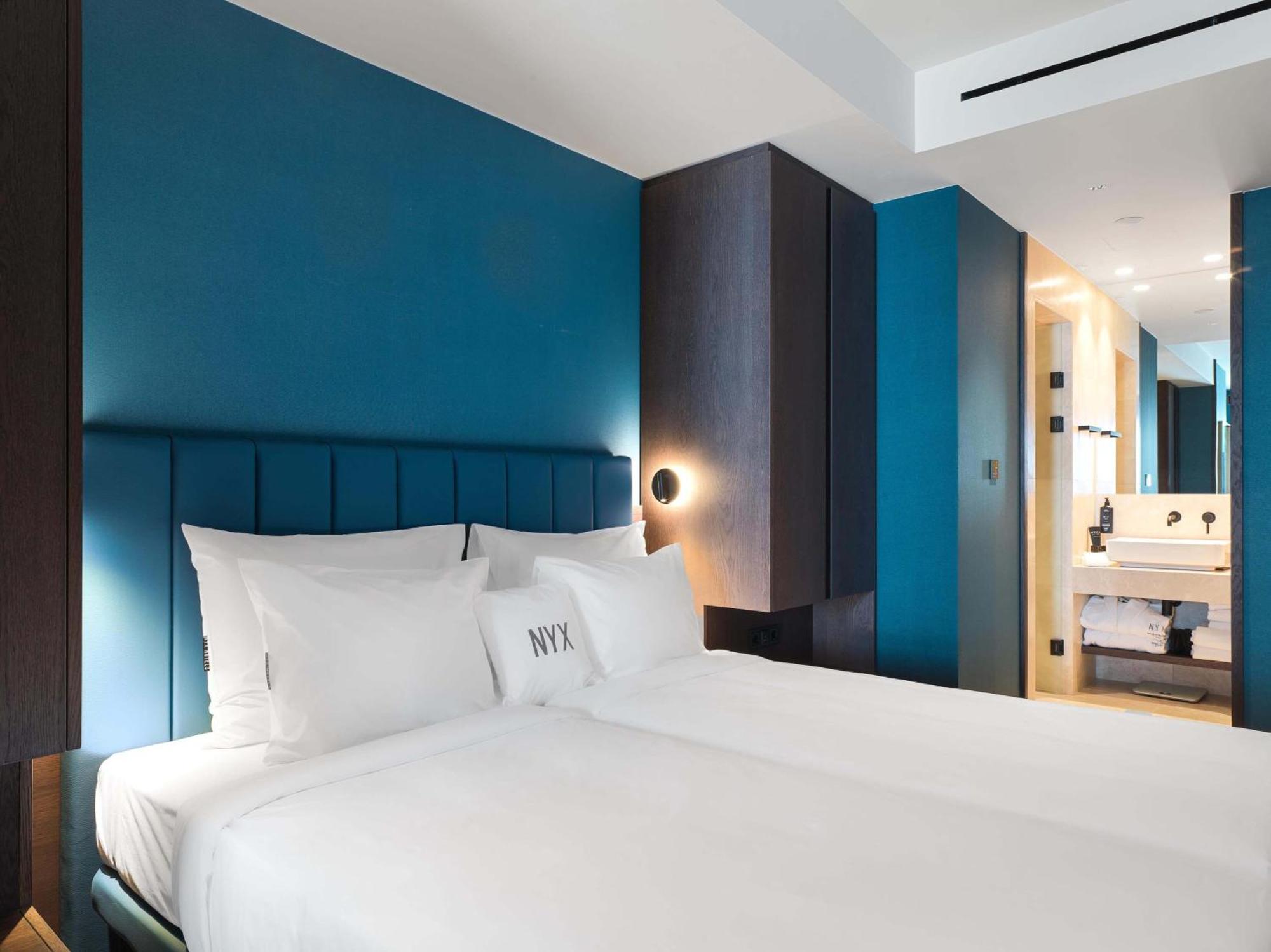 Nyx Esperia Palace By Leonardo 5* Athens