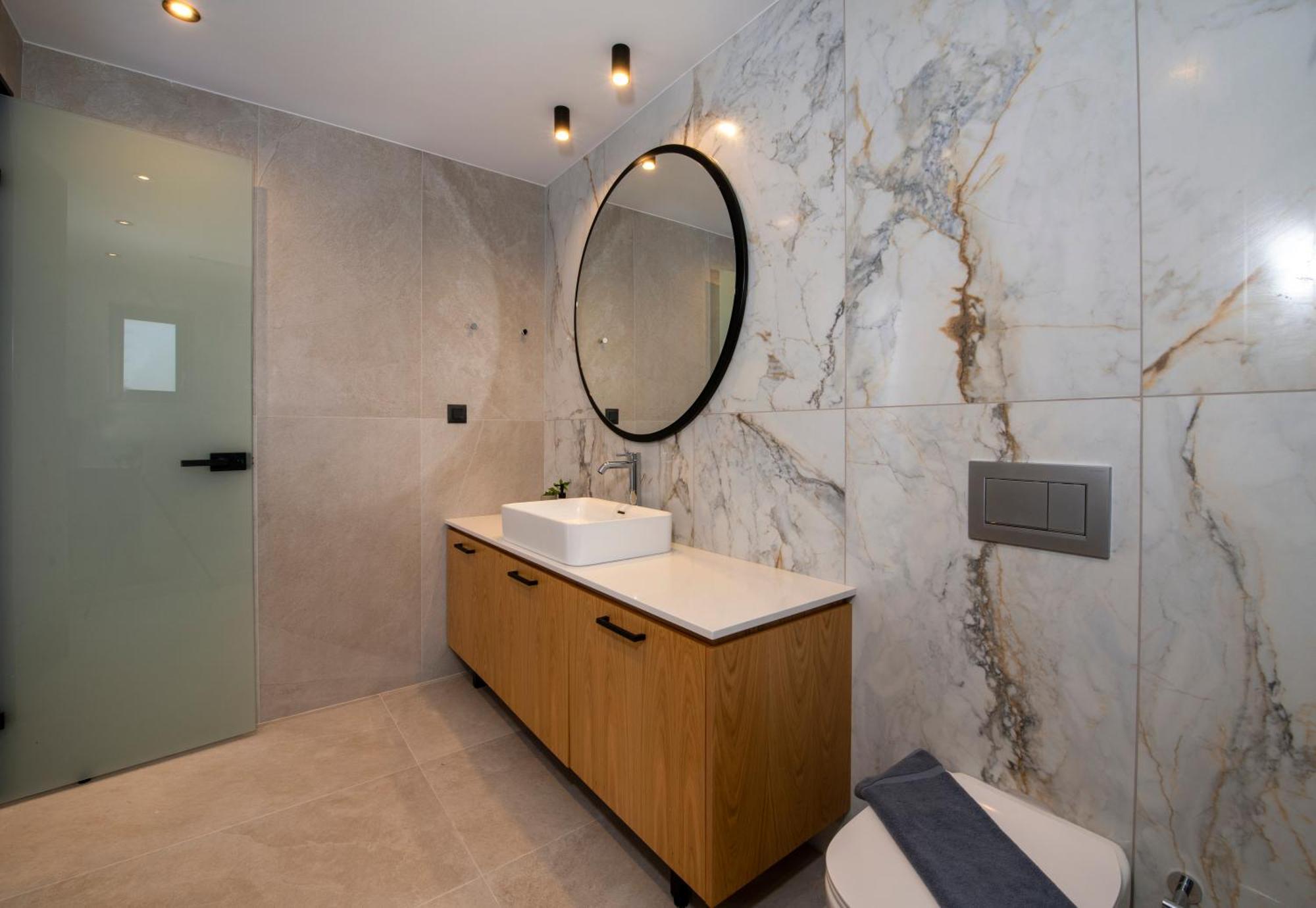 Manu Luxury Living Stalos