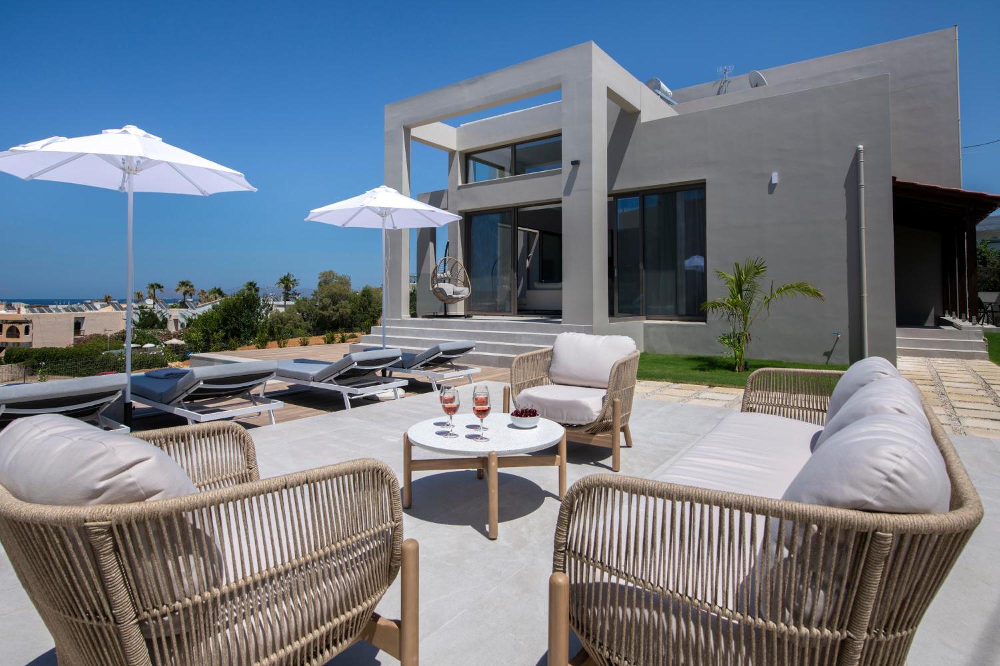 Manu Luxury Living Villa Stalos