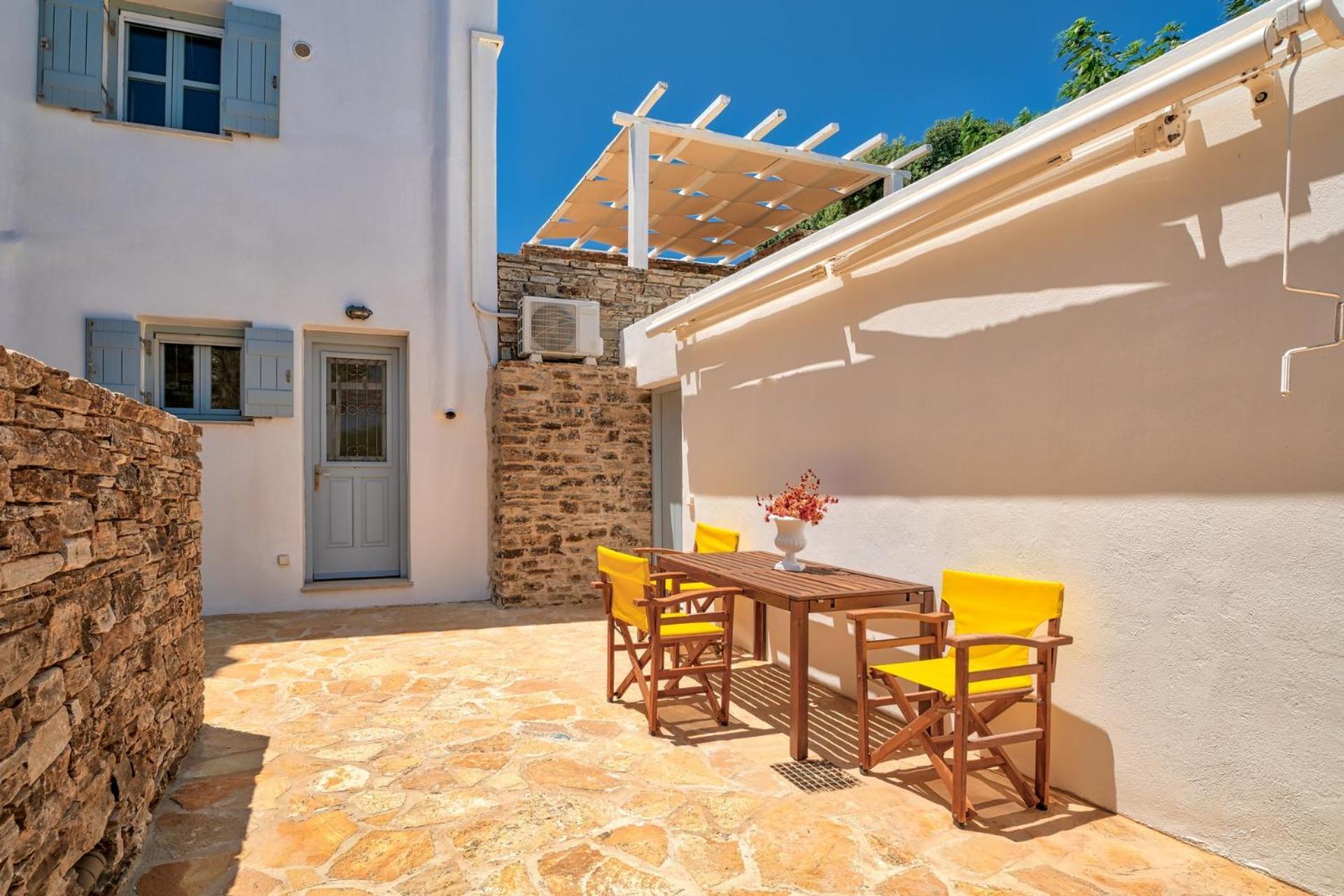 Afroditi Antiparos