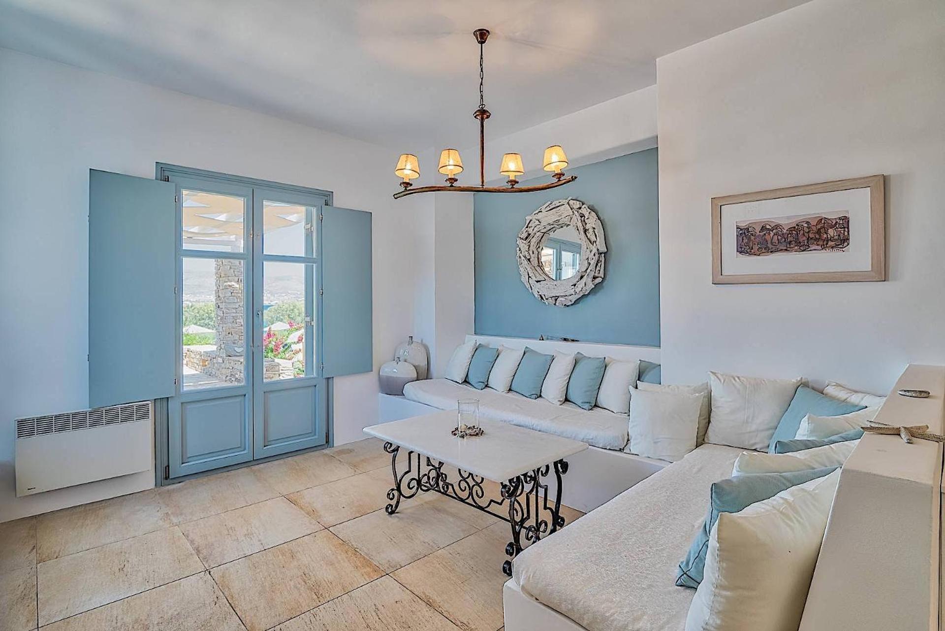 Afroditi Villa *