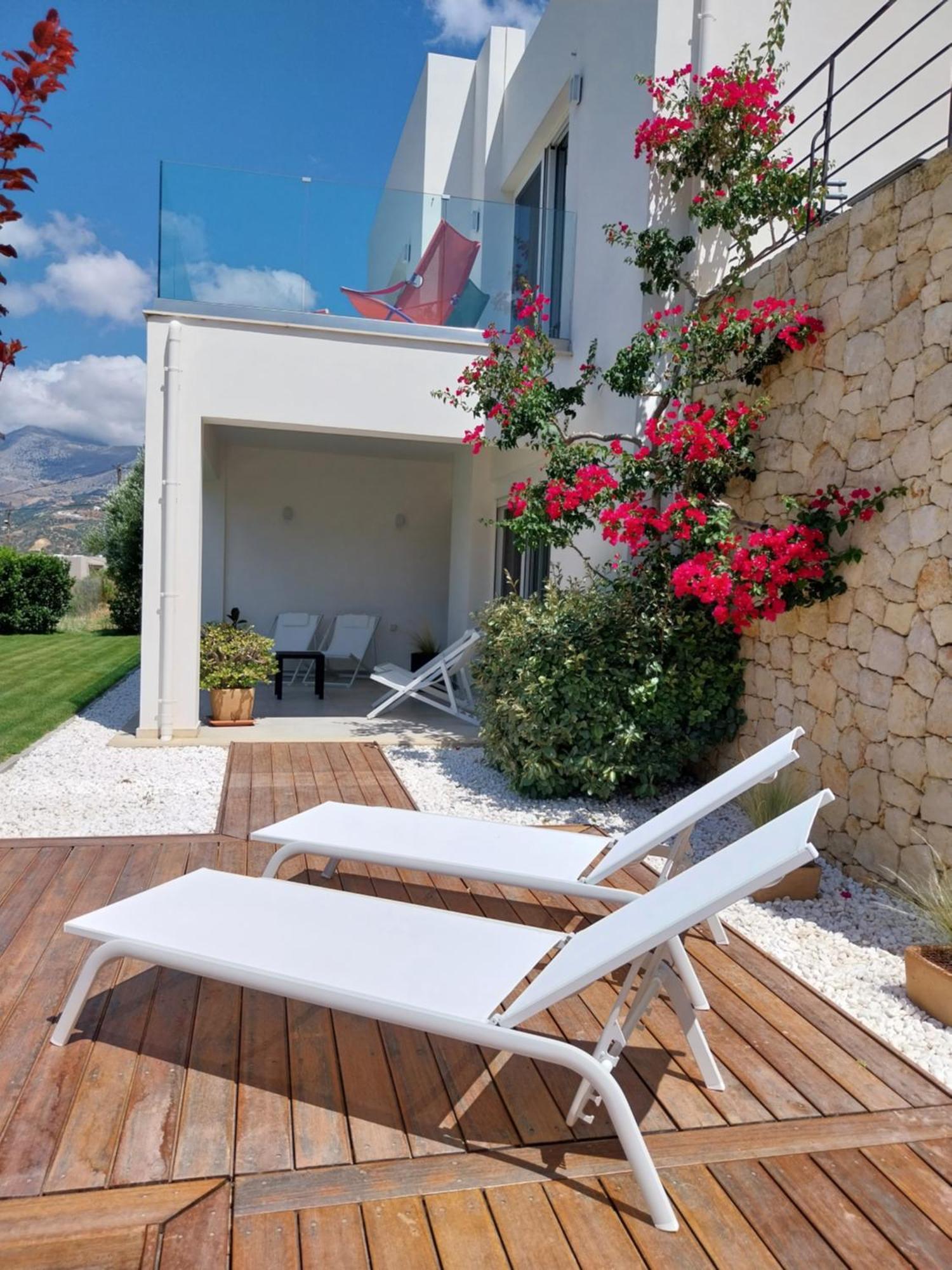 Holiday home Evriali
