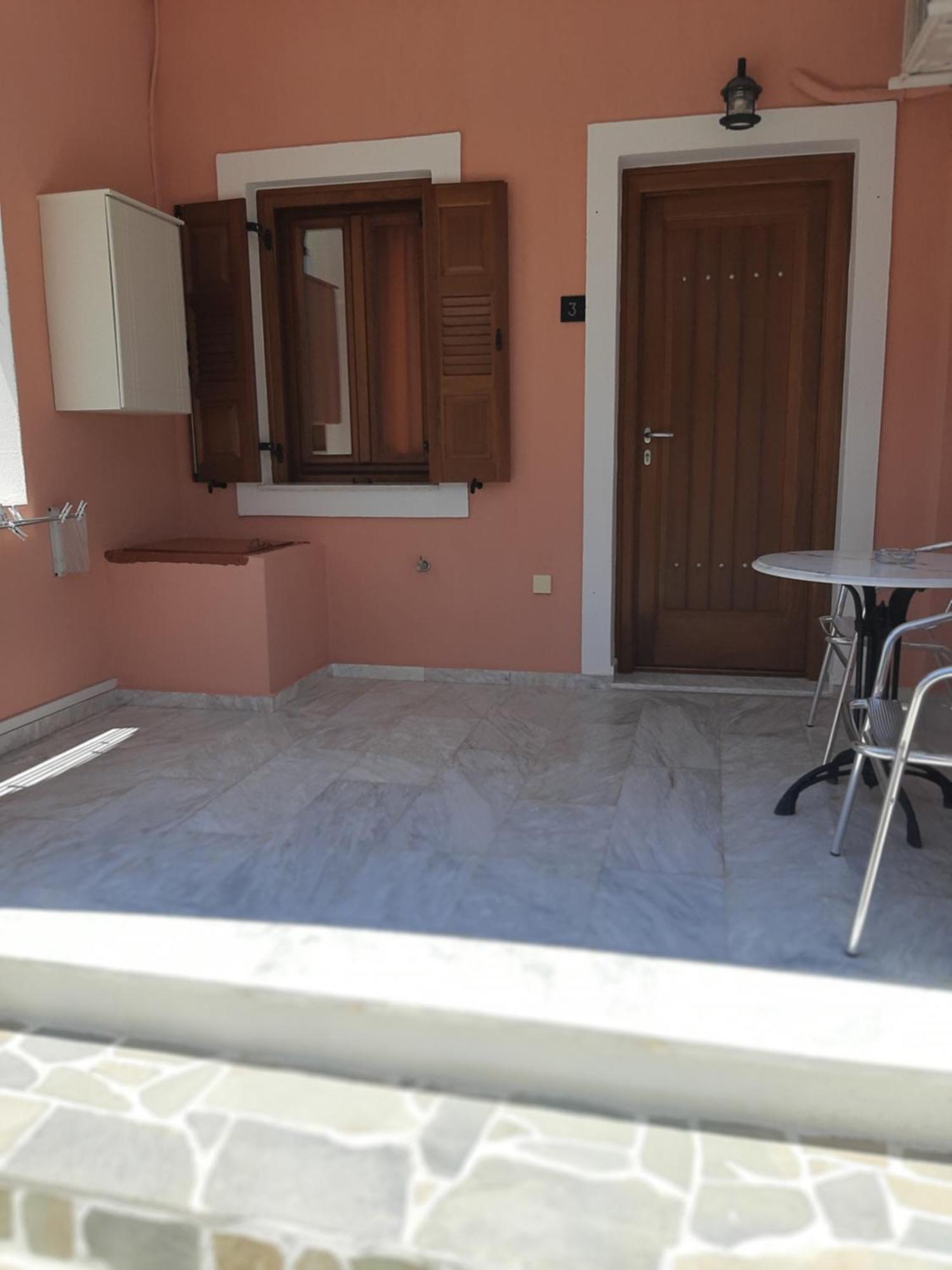 Voula Aparthotel