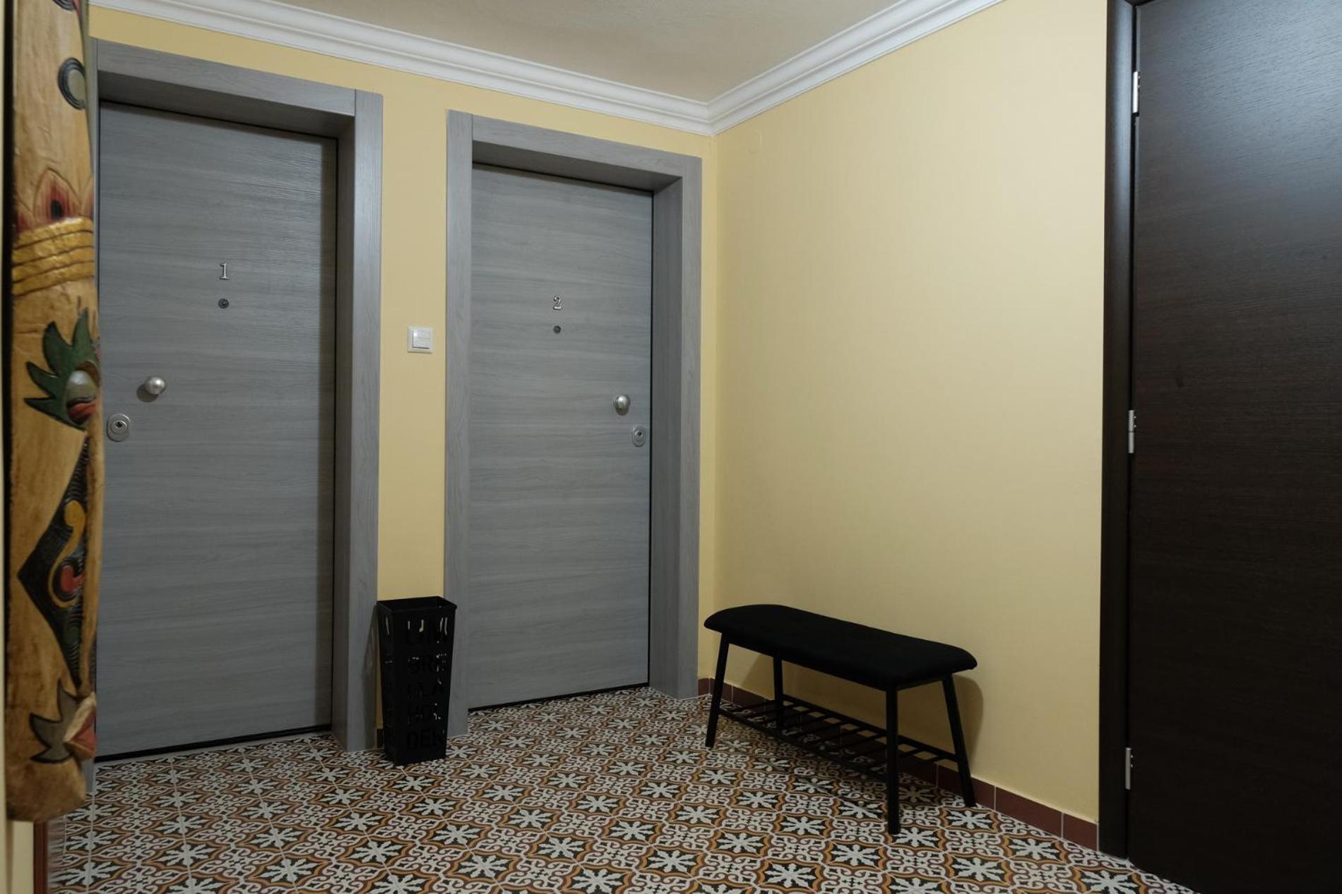 Venizelou Comfort & Living Iii *