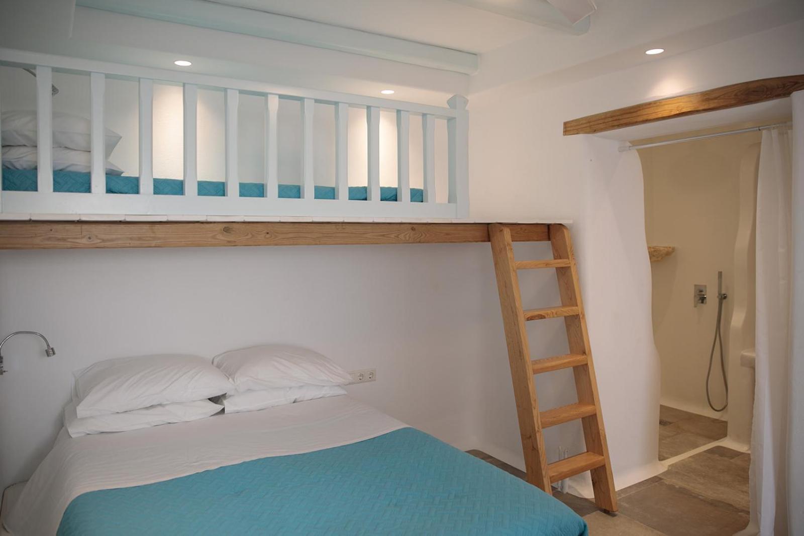Sea U Soon Seafront Apartment *