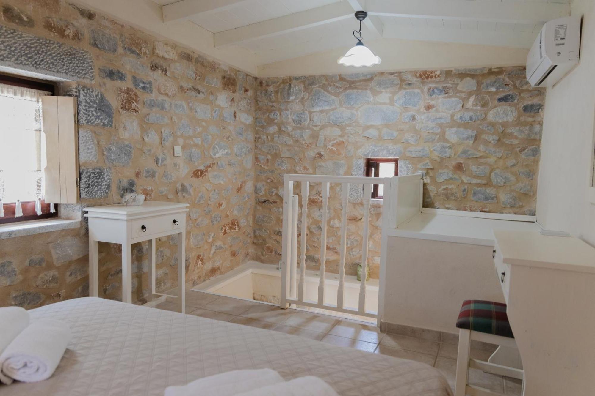 Holiday home Ampelos Tower Kokkala