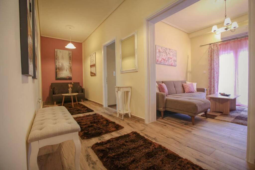 Apartment House With Amazing View Of Meteora Kalambaka