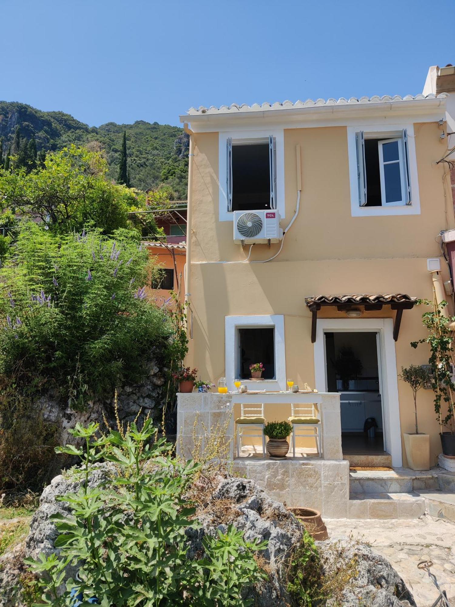 Apartment Corfu Sea View House - Live In Corfu Like A Local!