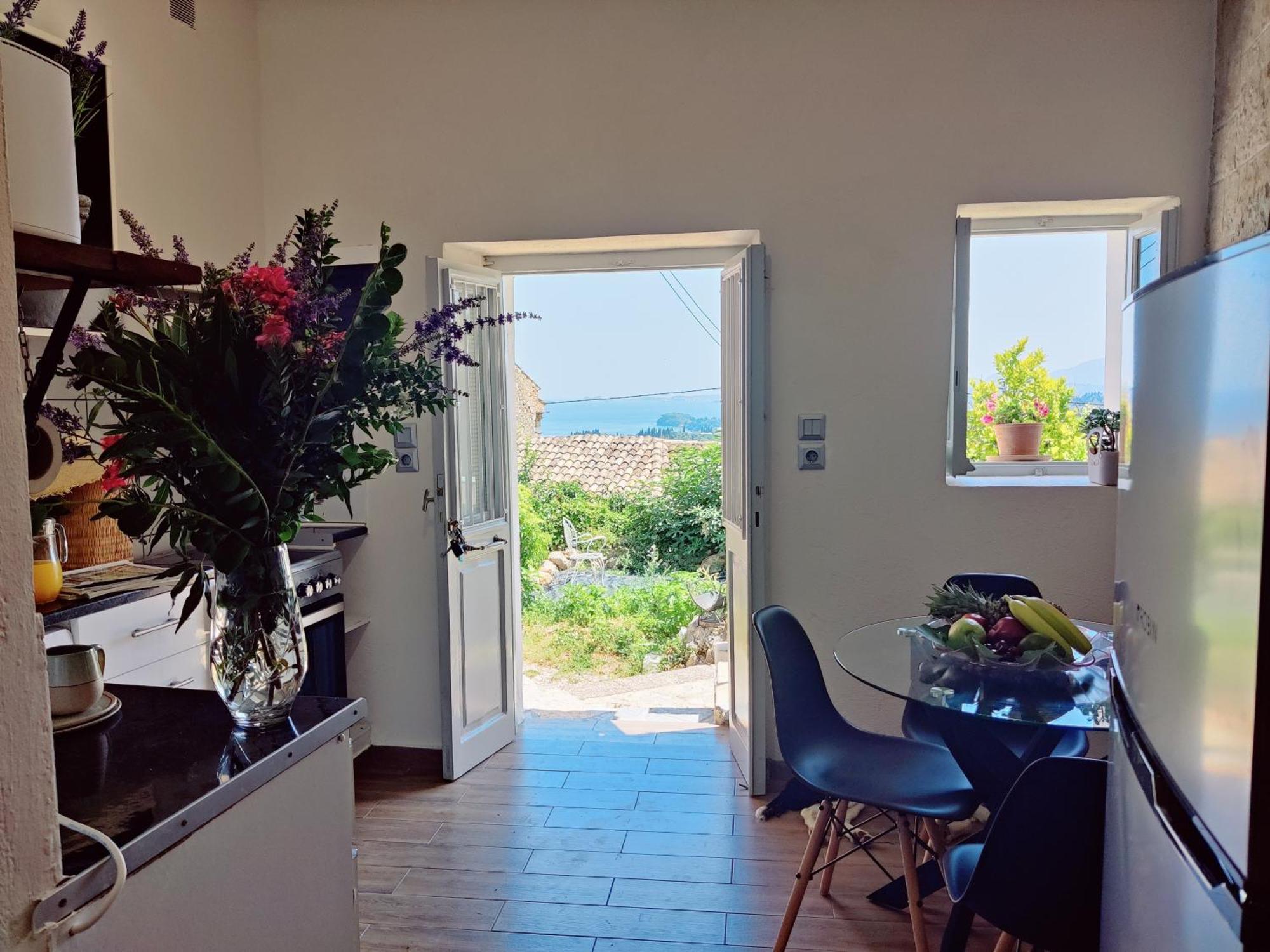 Apartment Corfu Sea View House - Live In Corfu Like A Local! *