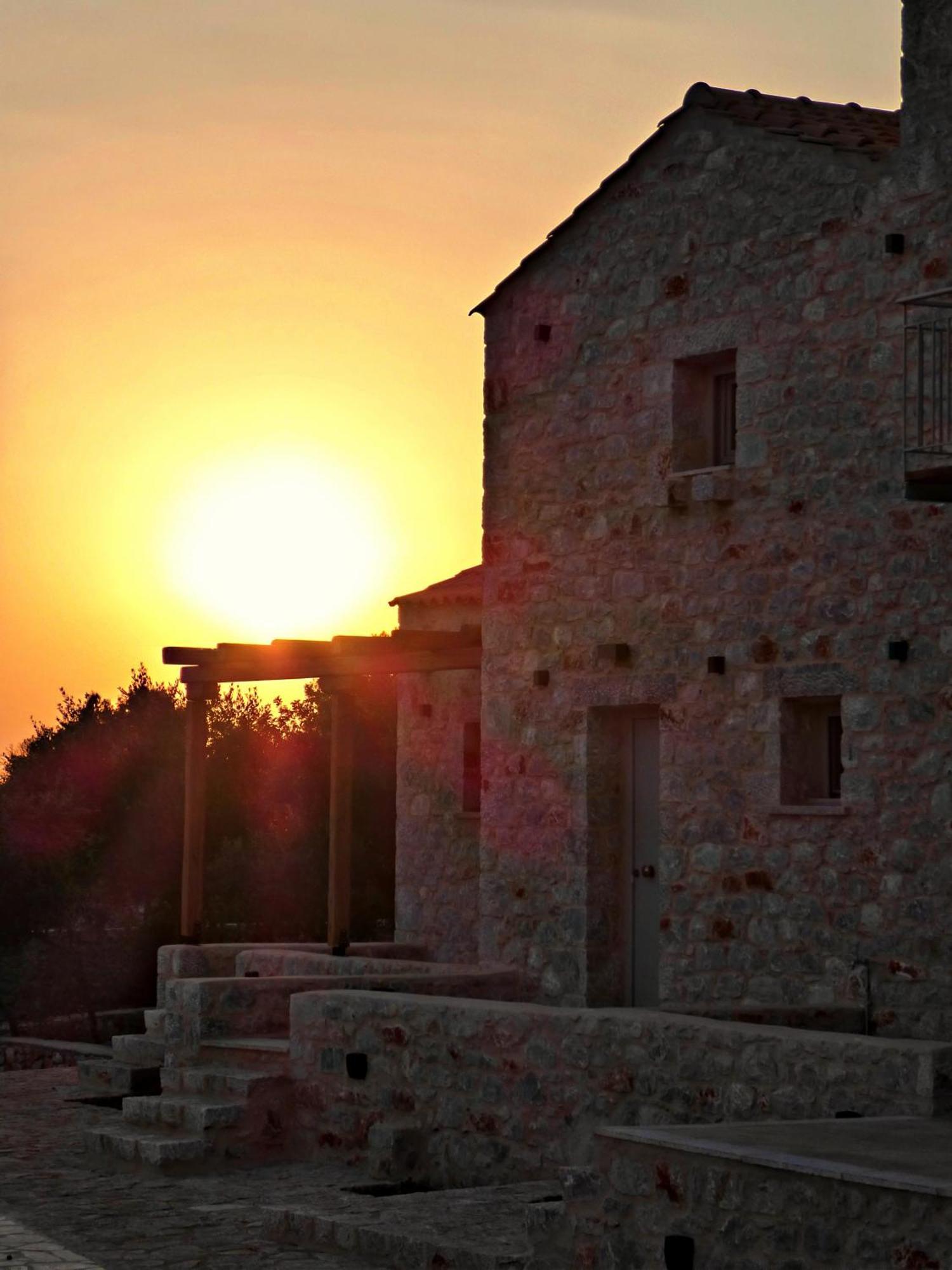 Terra Di Pietra Exclusive &
