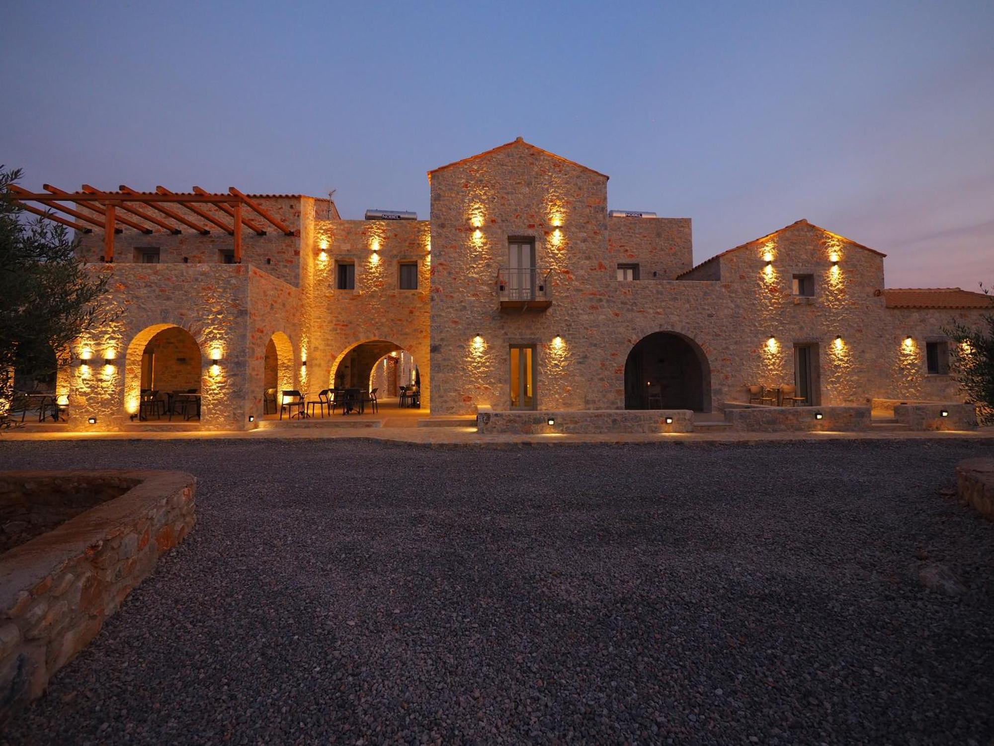 Terra Di Pietra Exclusive & Aparthotel Areopoli