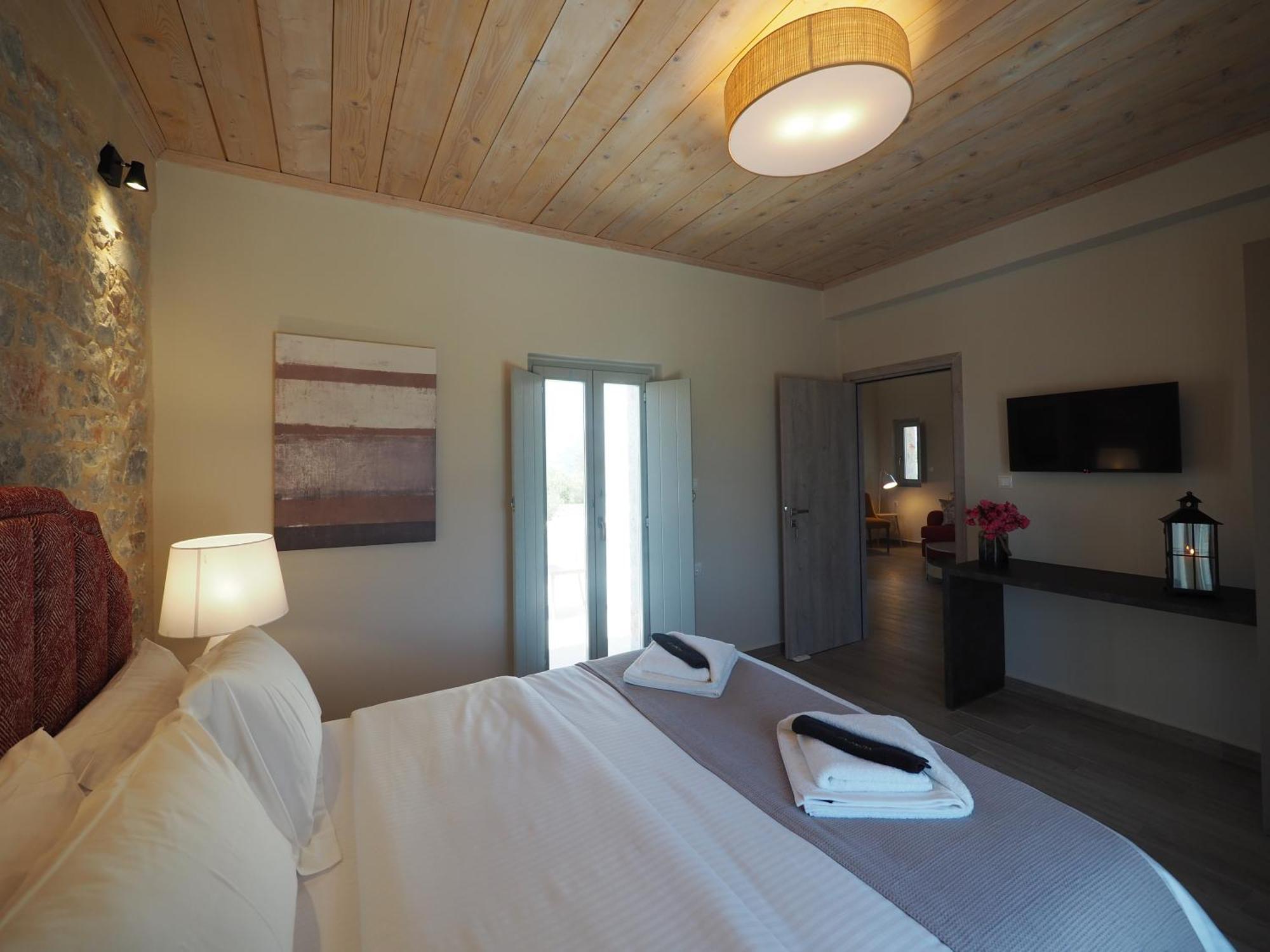 Terra Di Pietra Exclusive &