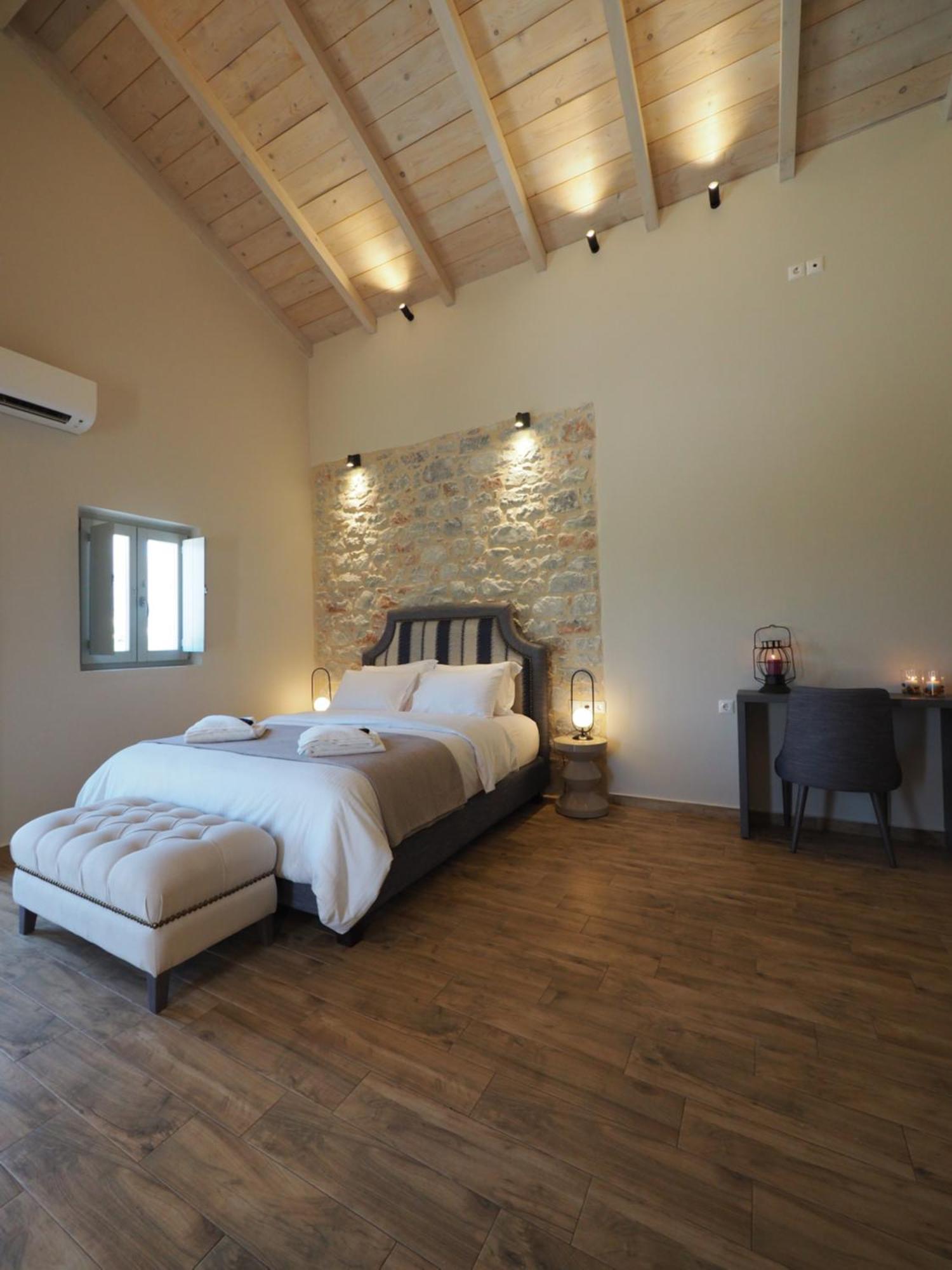 Terra Di Pietra Exclusive &