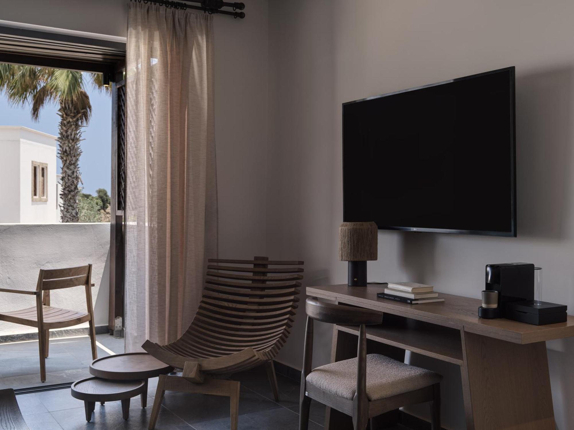 Lindian Village Rhodes,curio Collection 5*