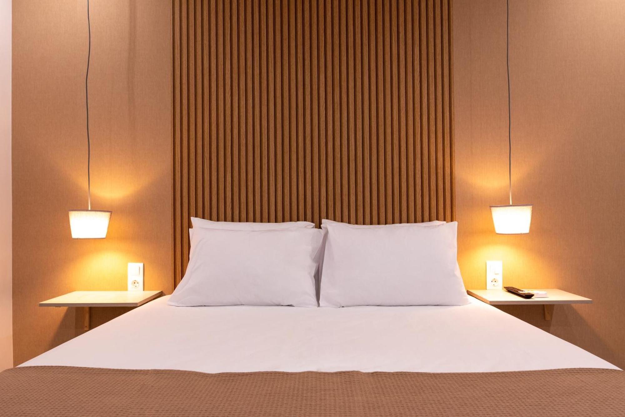 Airscape Free Shuttle From Athen's Airport Hotel Artemida (Attica)