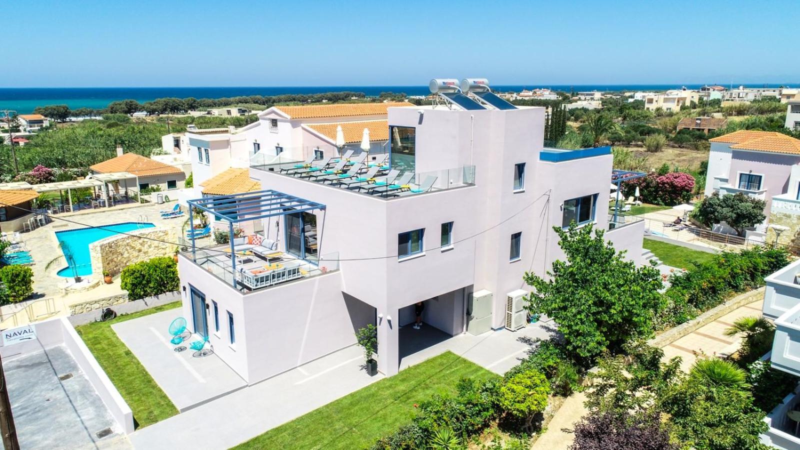 Villa Naval Villa-panoramic With Heated Pool On The Roof *