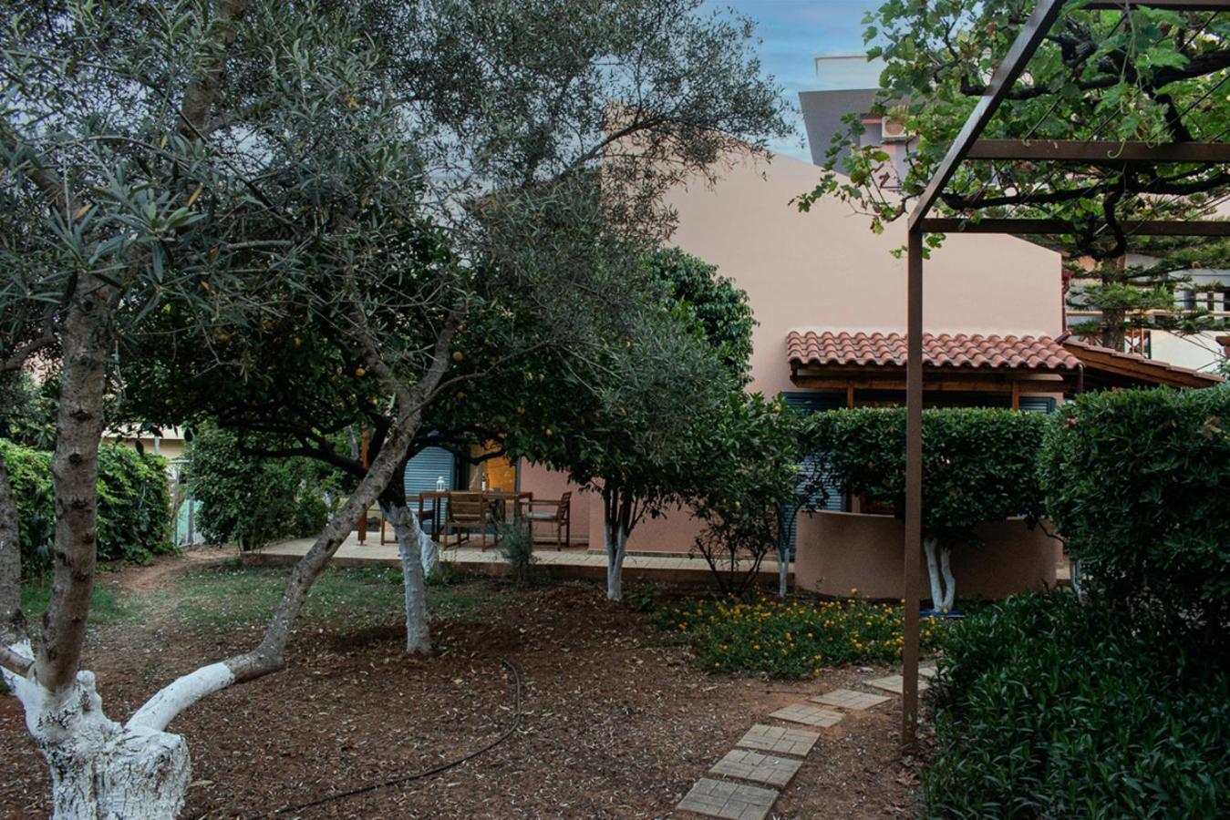 Holiday home Glarosmaisonette Kato Daratso