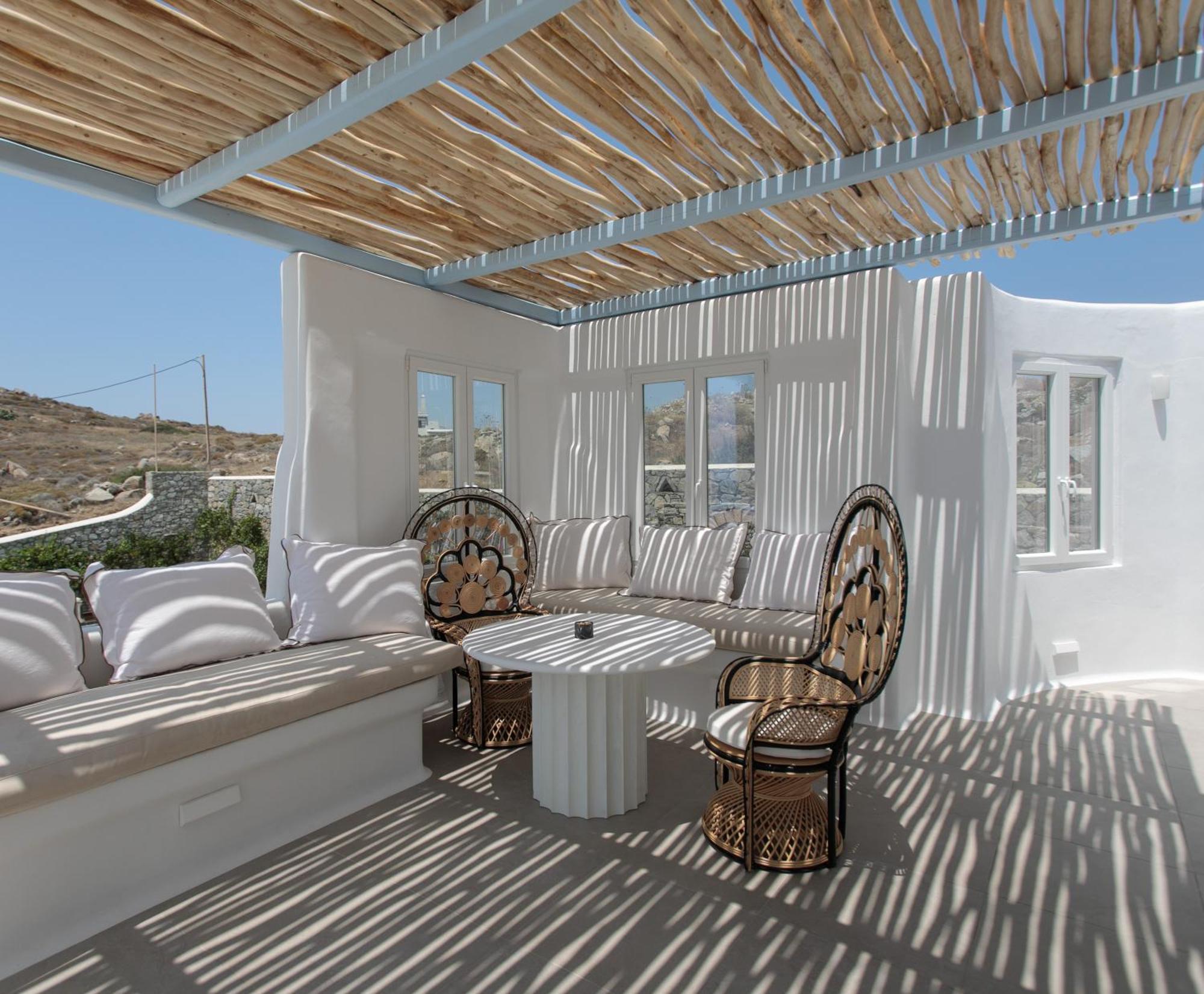 Sea U Soon Seafront Apartment *