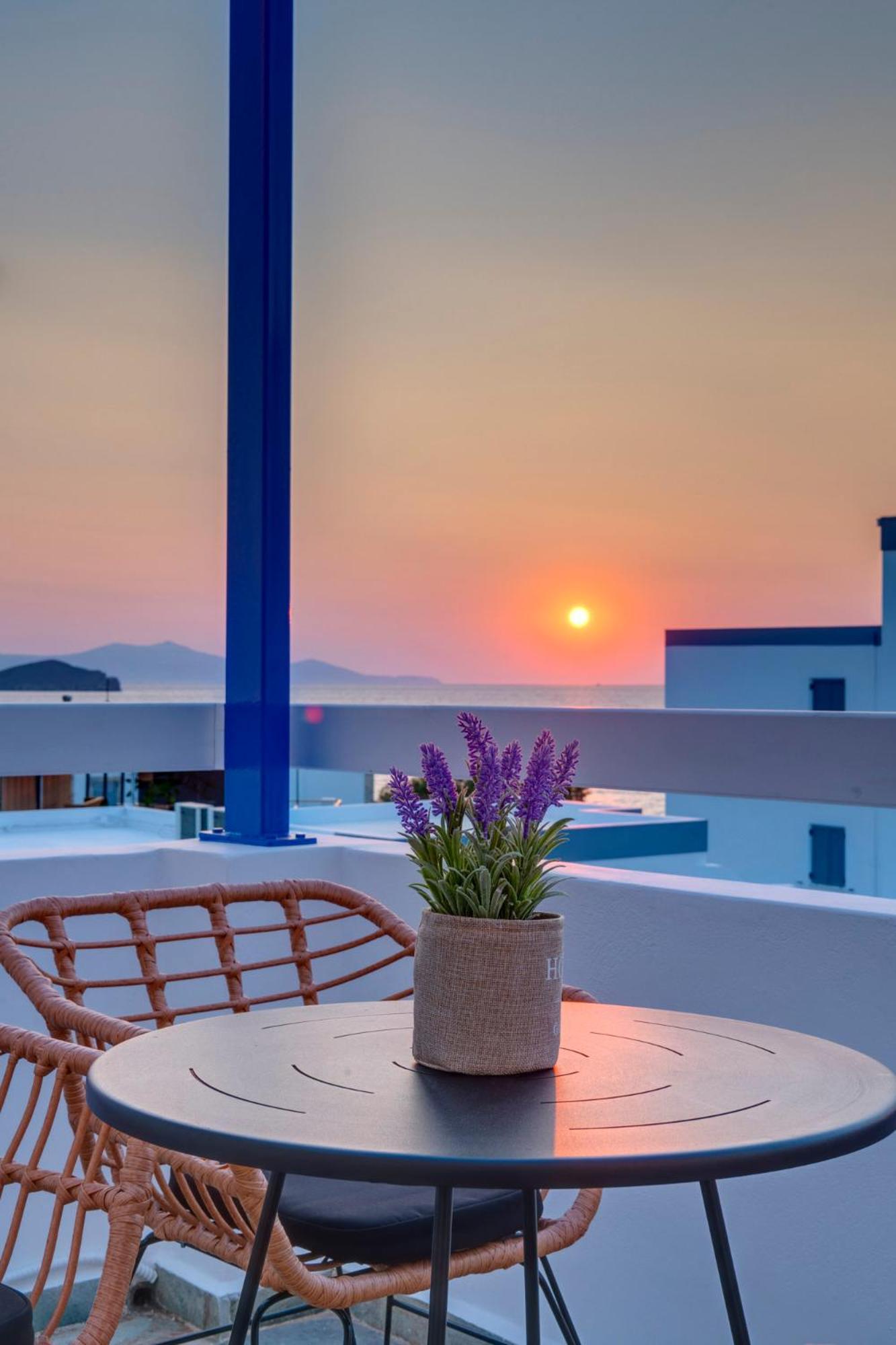 Armenaki Apartment