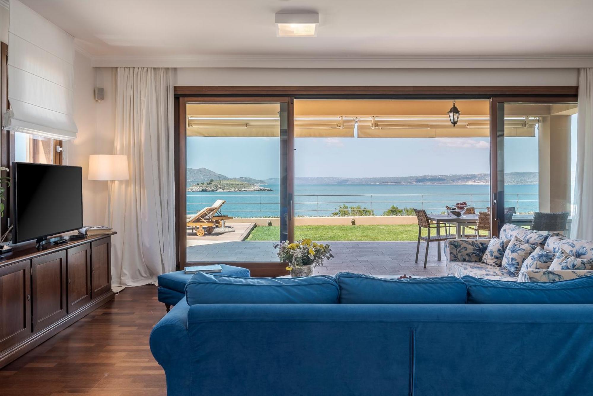 Sk Place Luxury Seafront Chania * Almyrida (Crete)