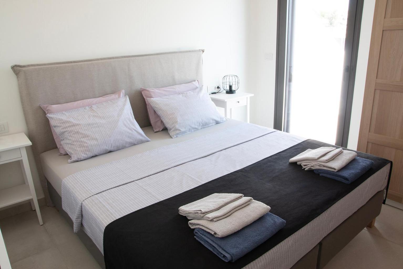 D'anvers - Luxury * Souda