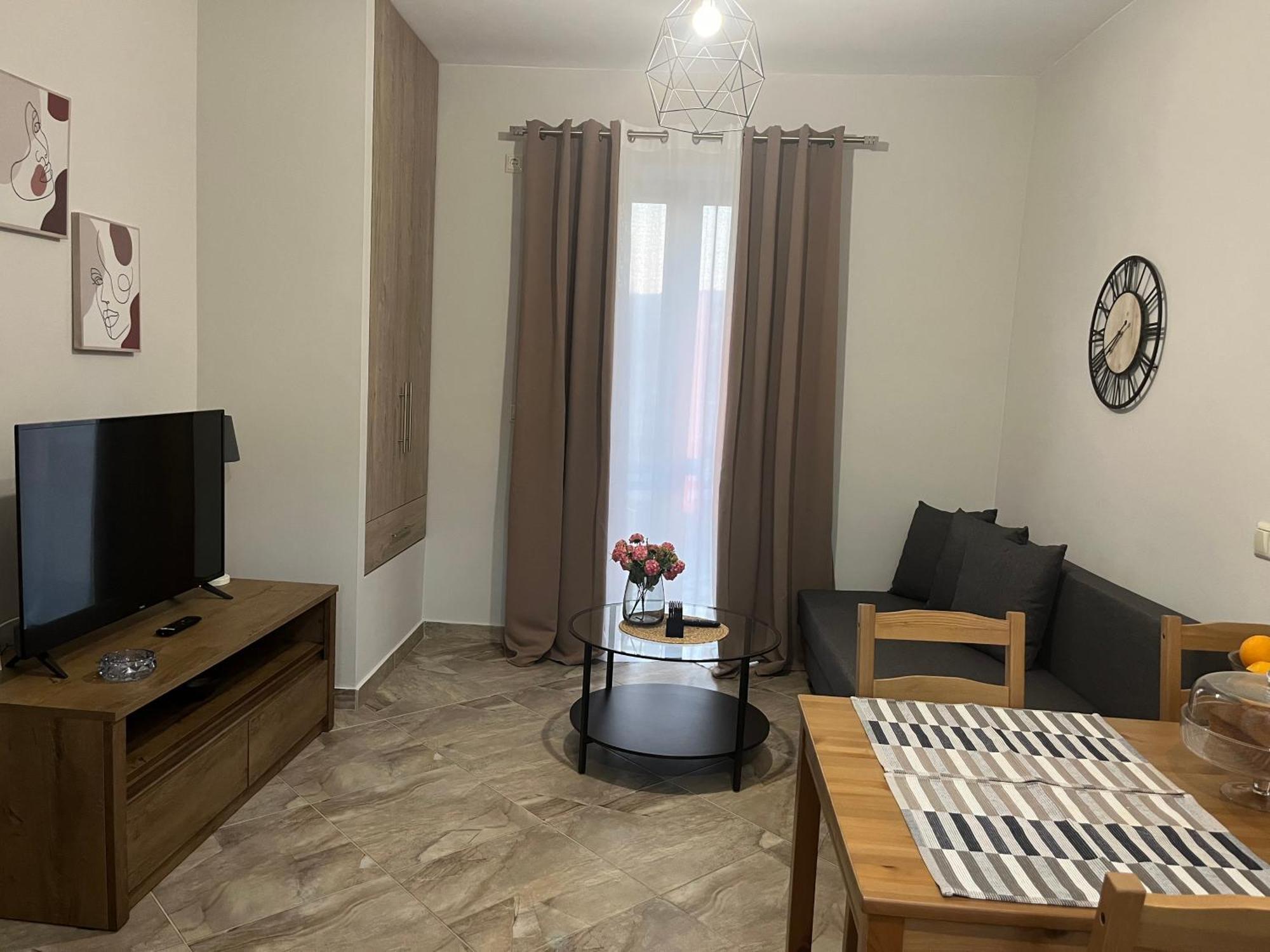 Apartment Elaionas 2 *