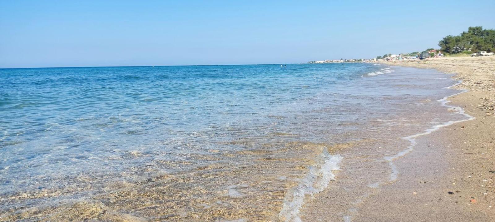 To Sea Paralia Dionysiou