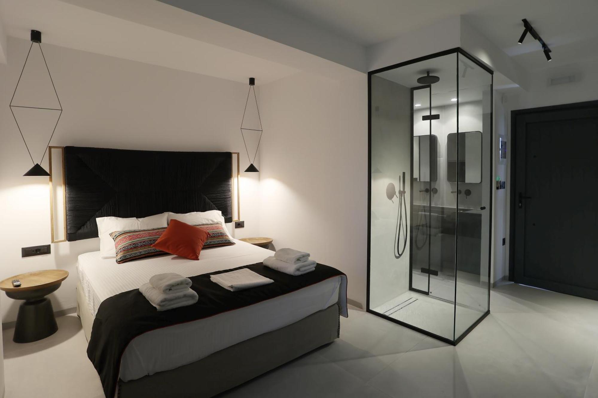 Yianna Hotel