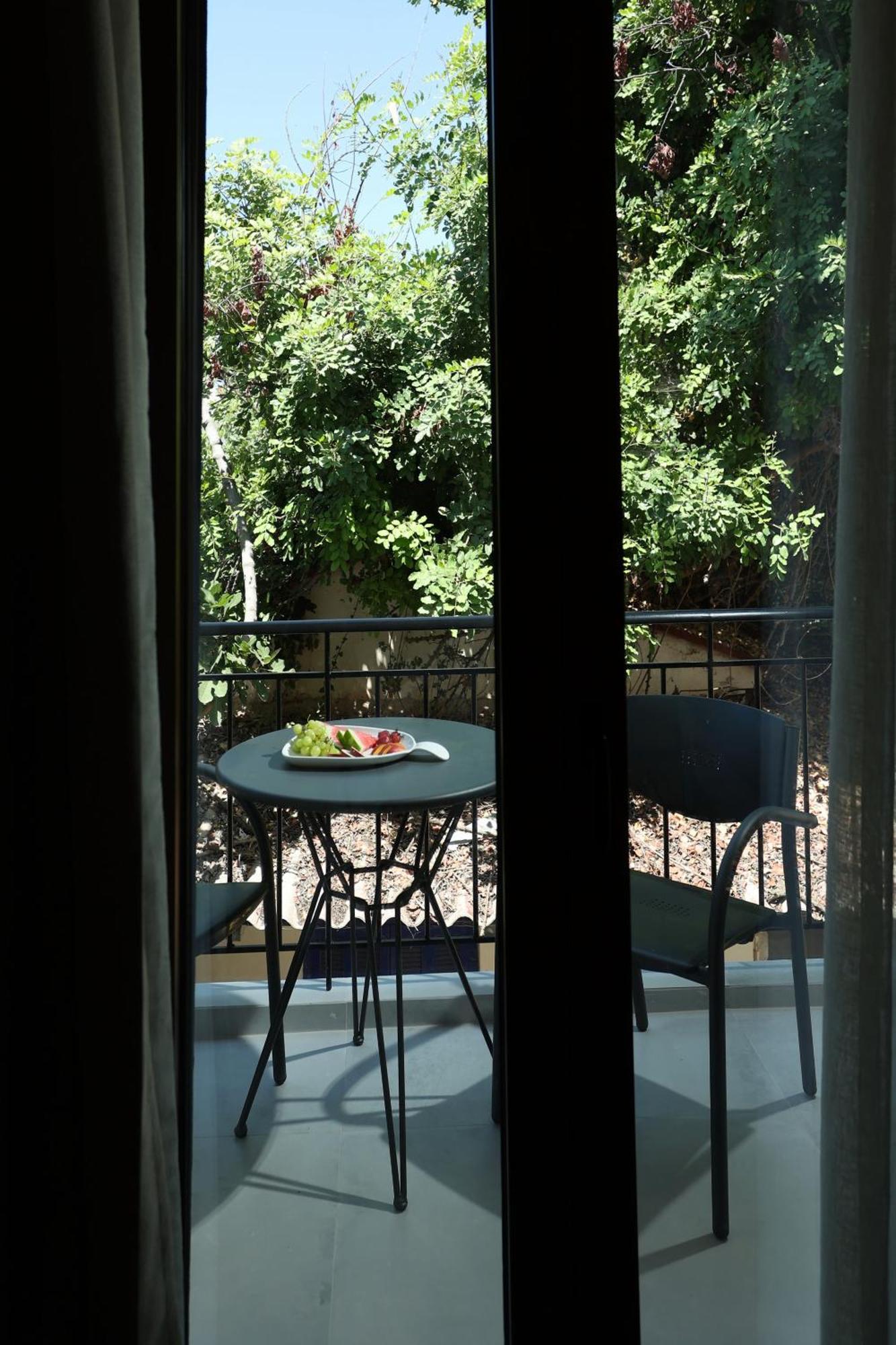 Hotel Yianna 2*